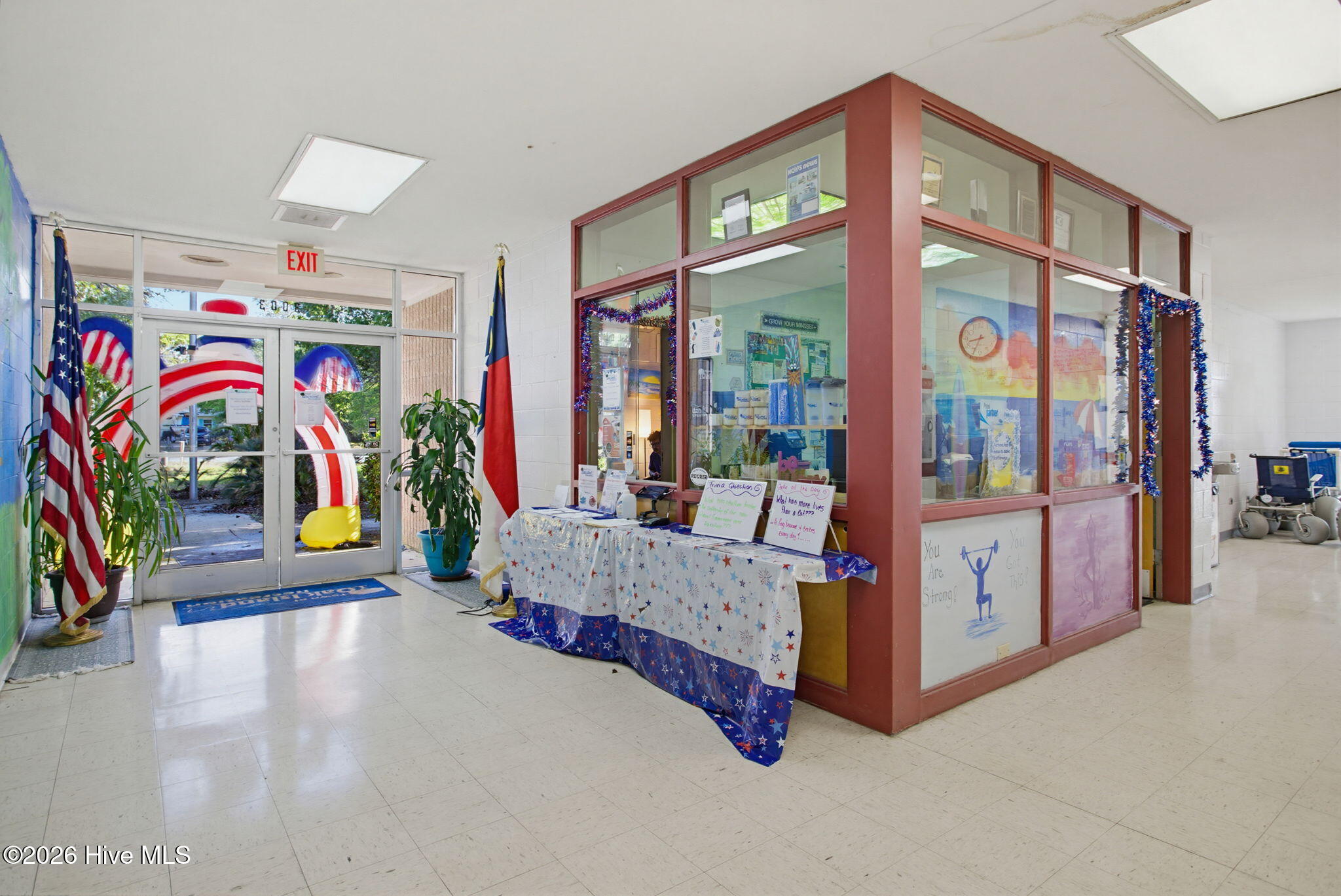 main property photo 39