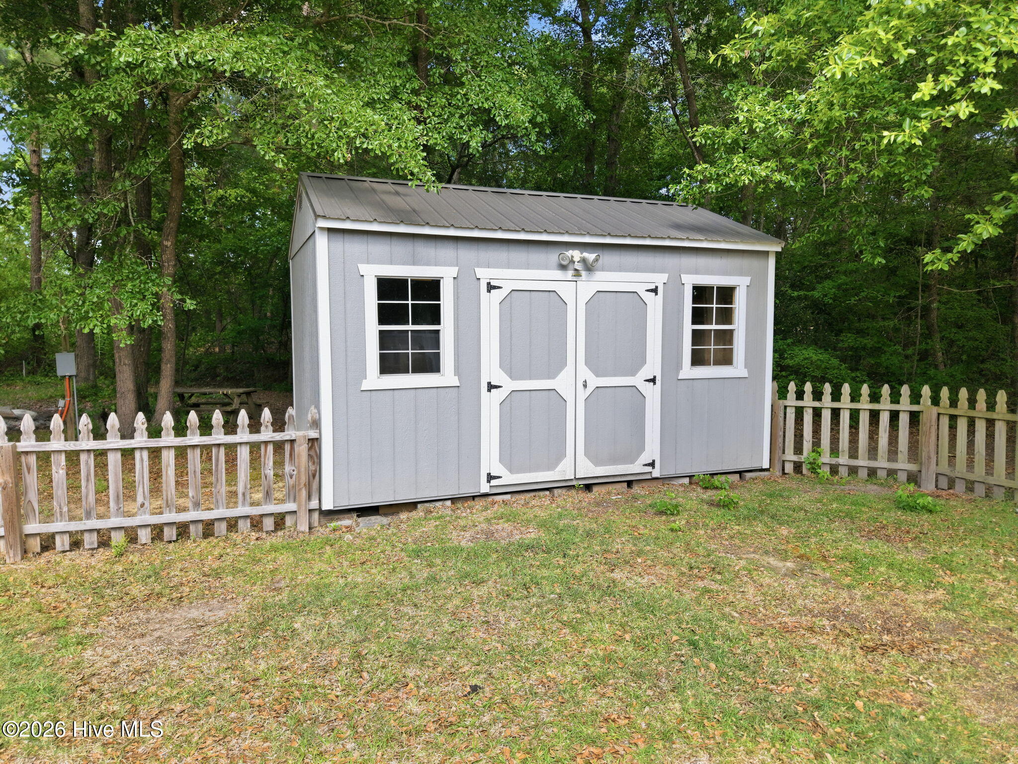 main property photo 35