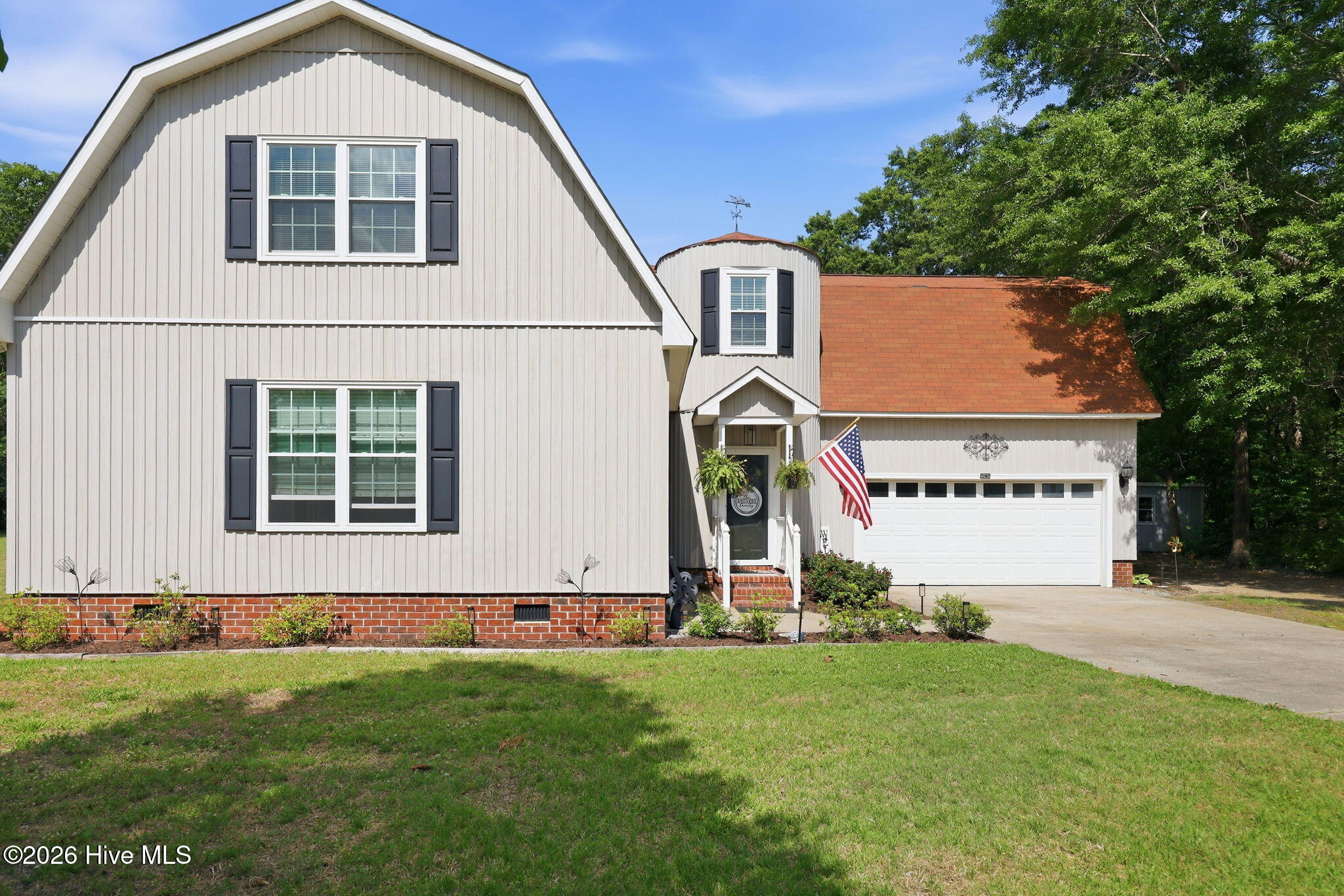 main property photo 40
