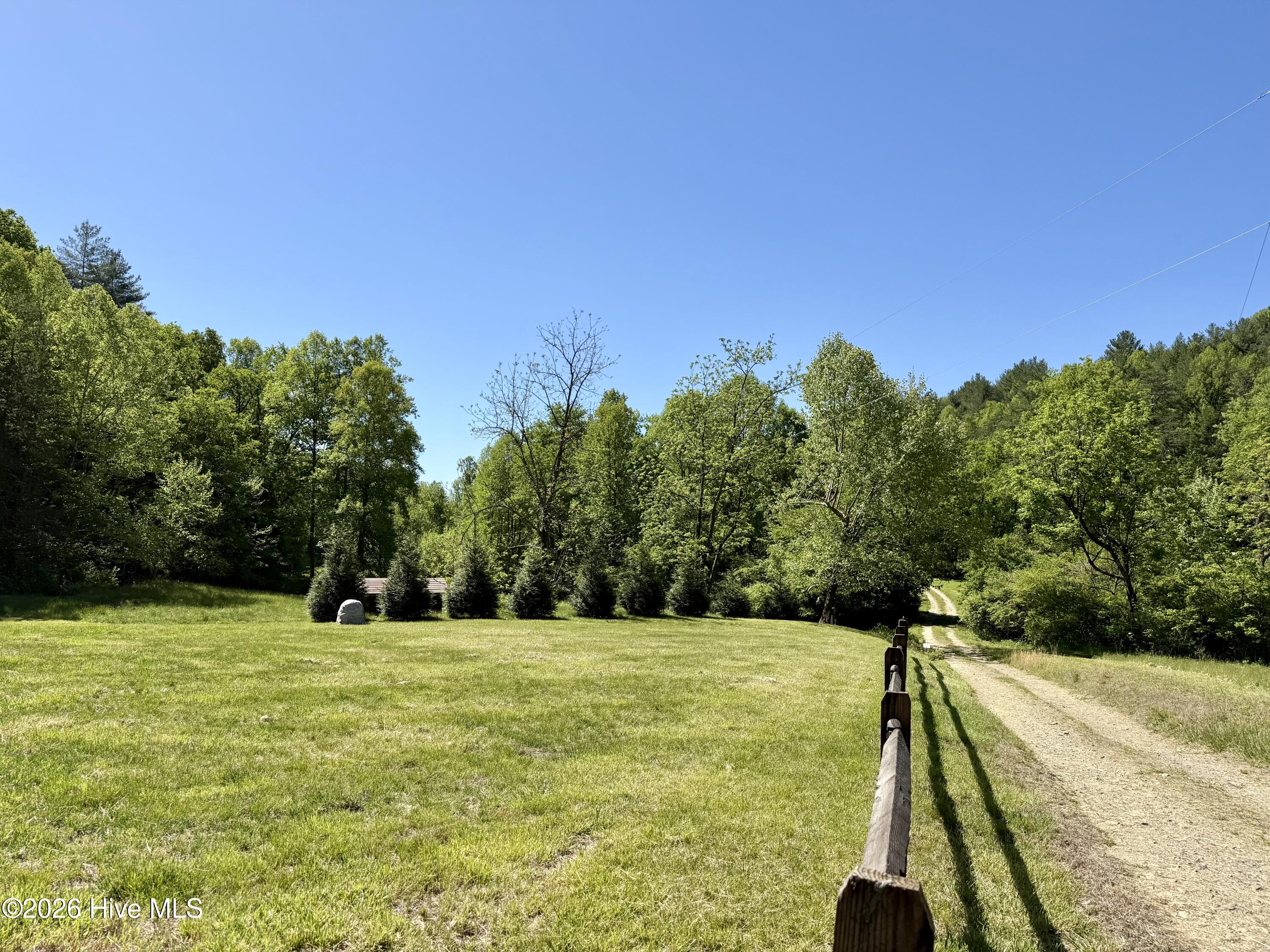 main property photo 21