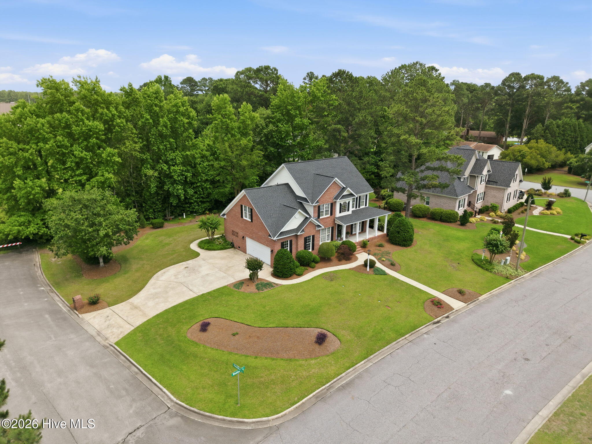 main property photo 41