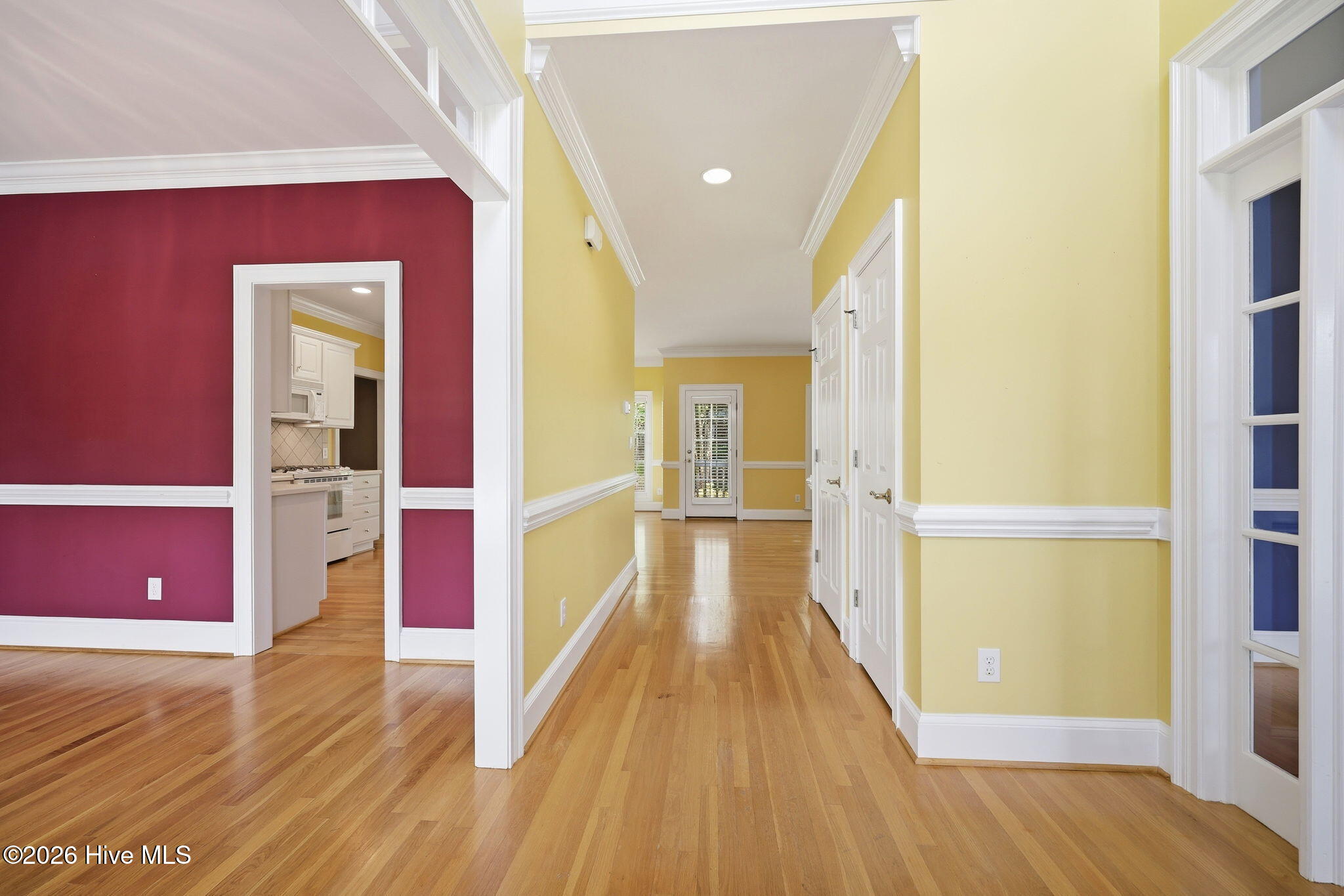 main property photo 5