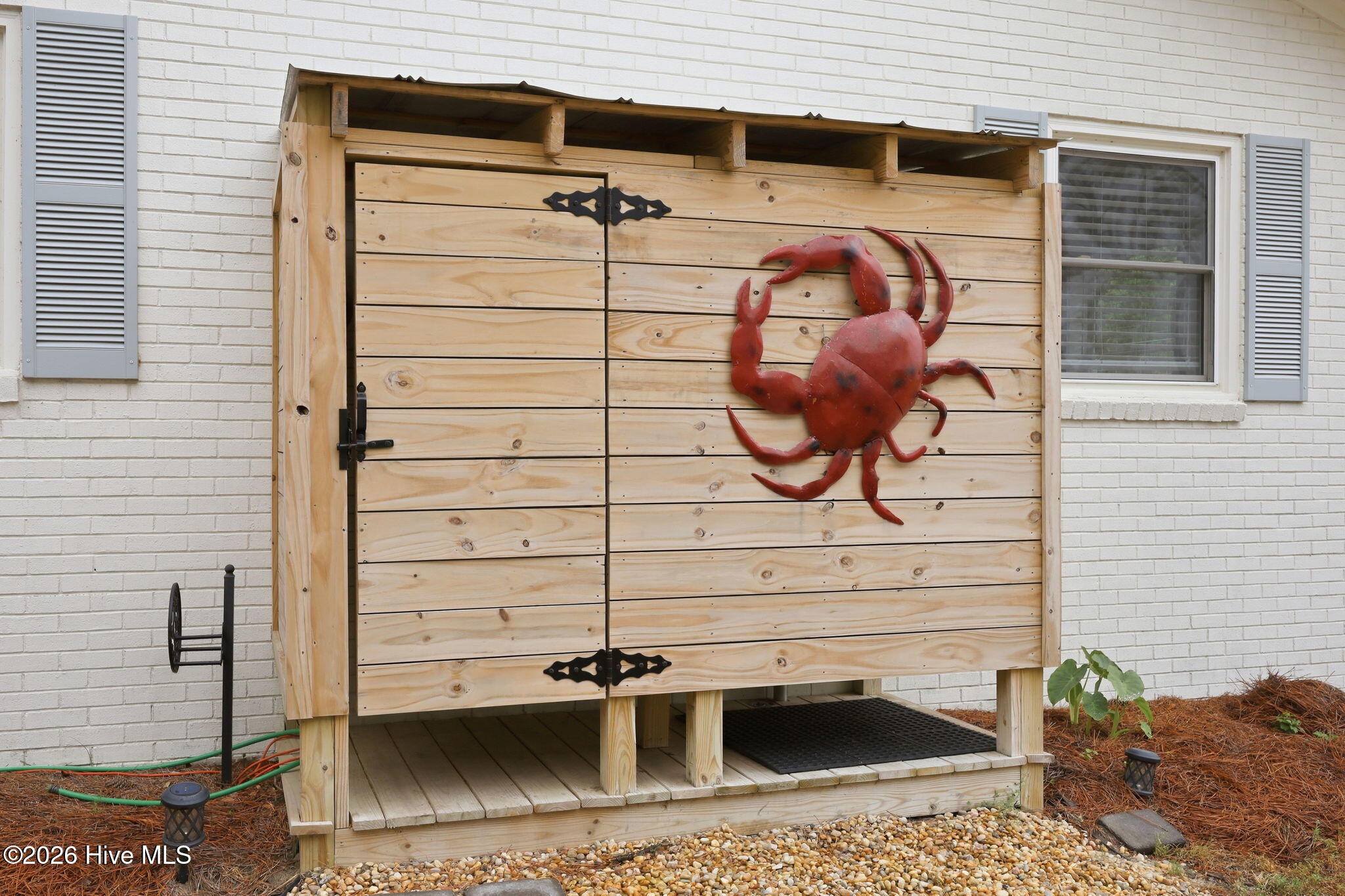 main property photo 41
