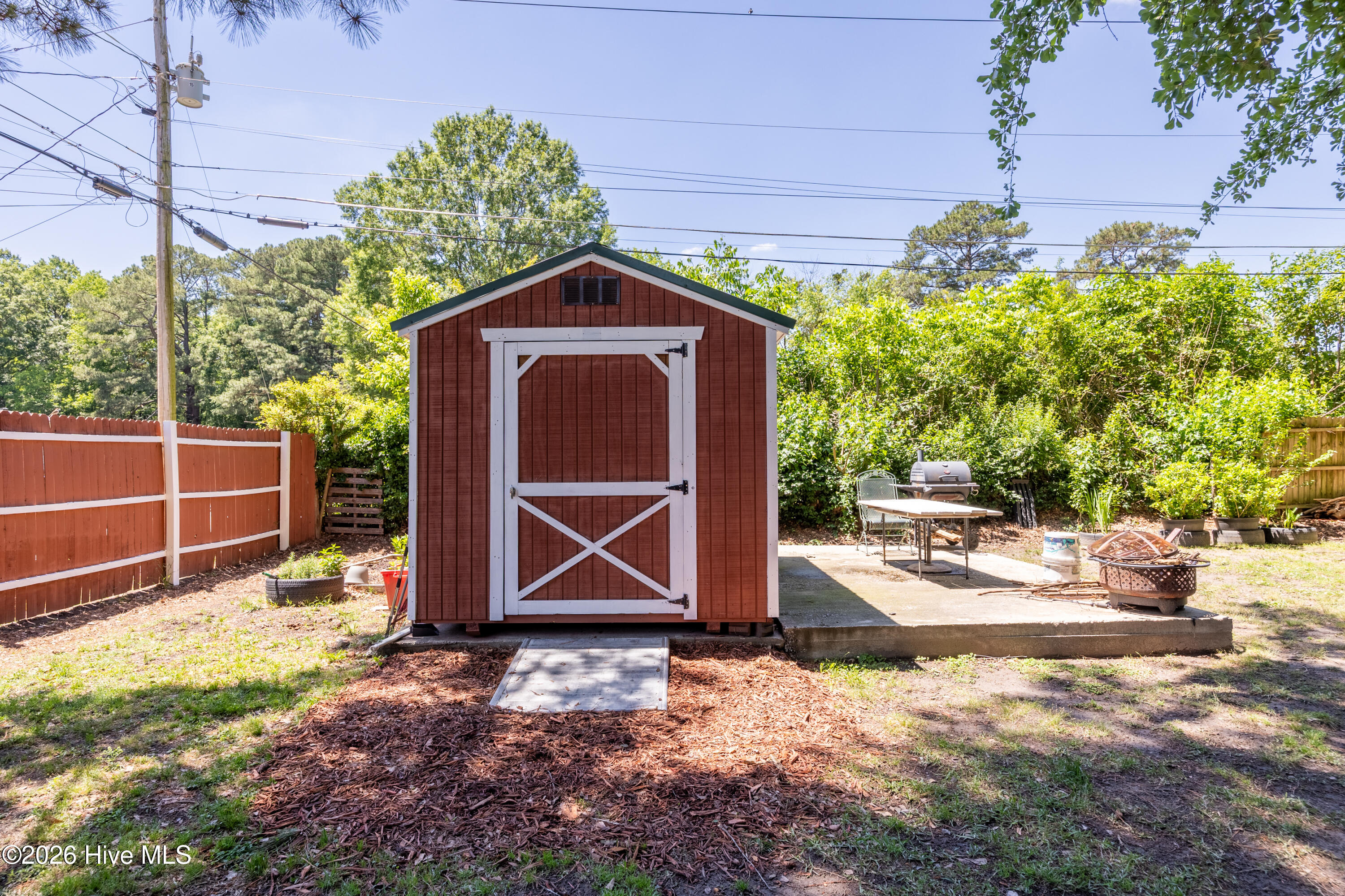 main property photo 35