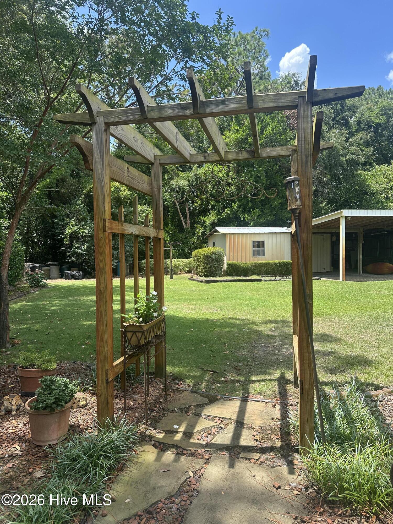 main property photo 46