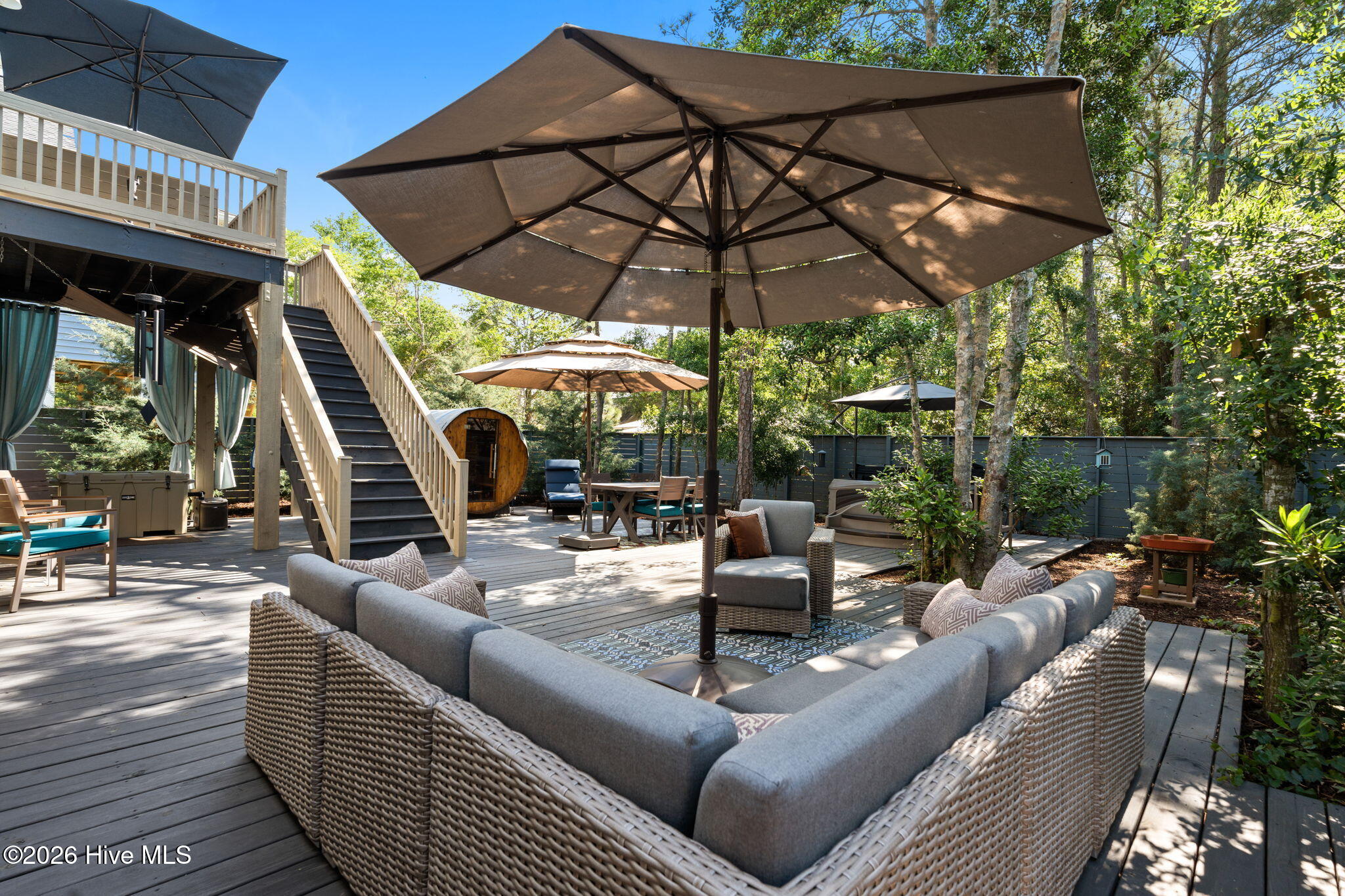 main property photo 51