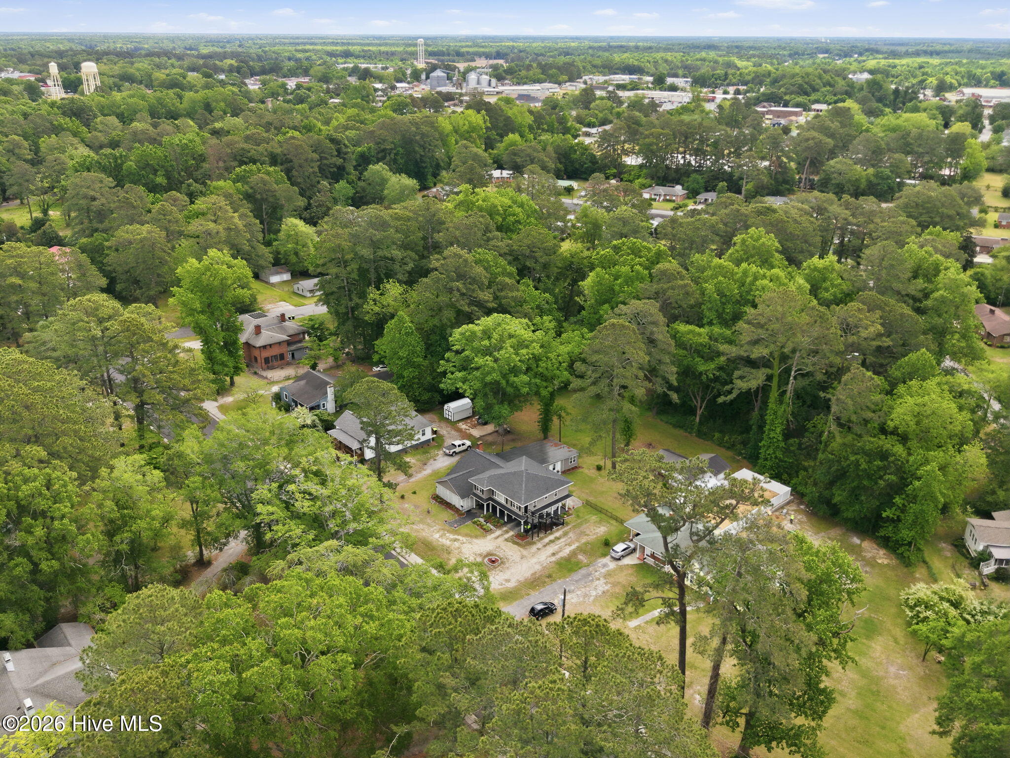 main property photo 4