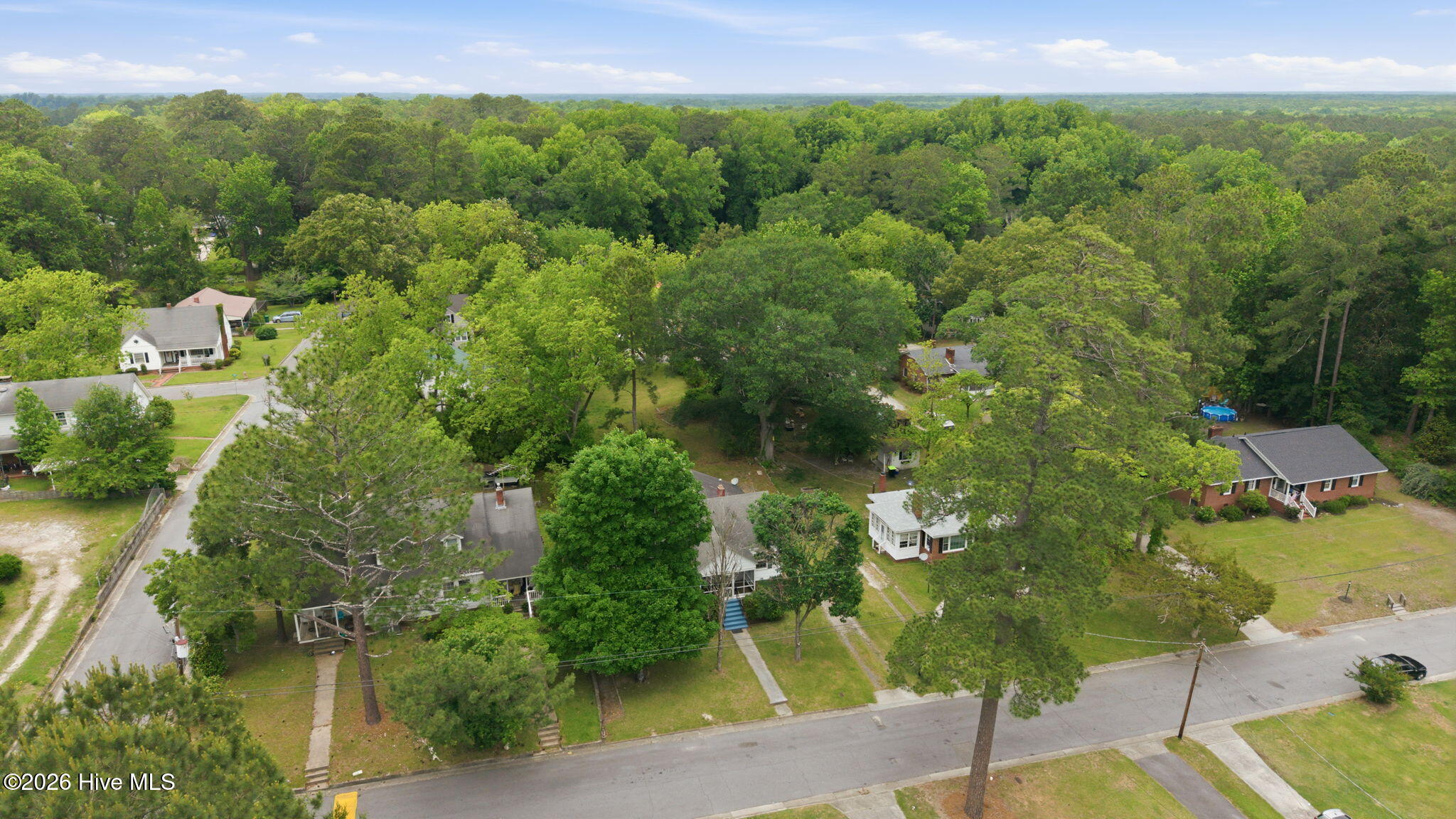 main property photo 50