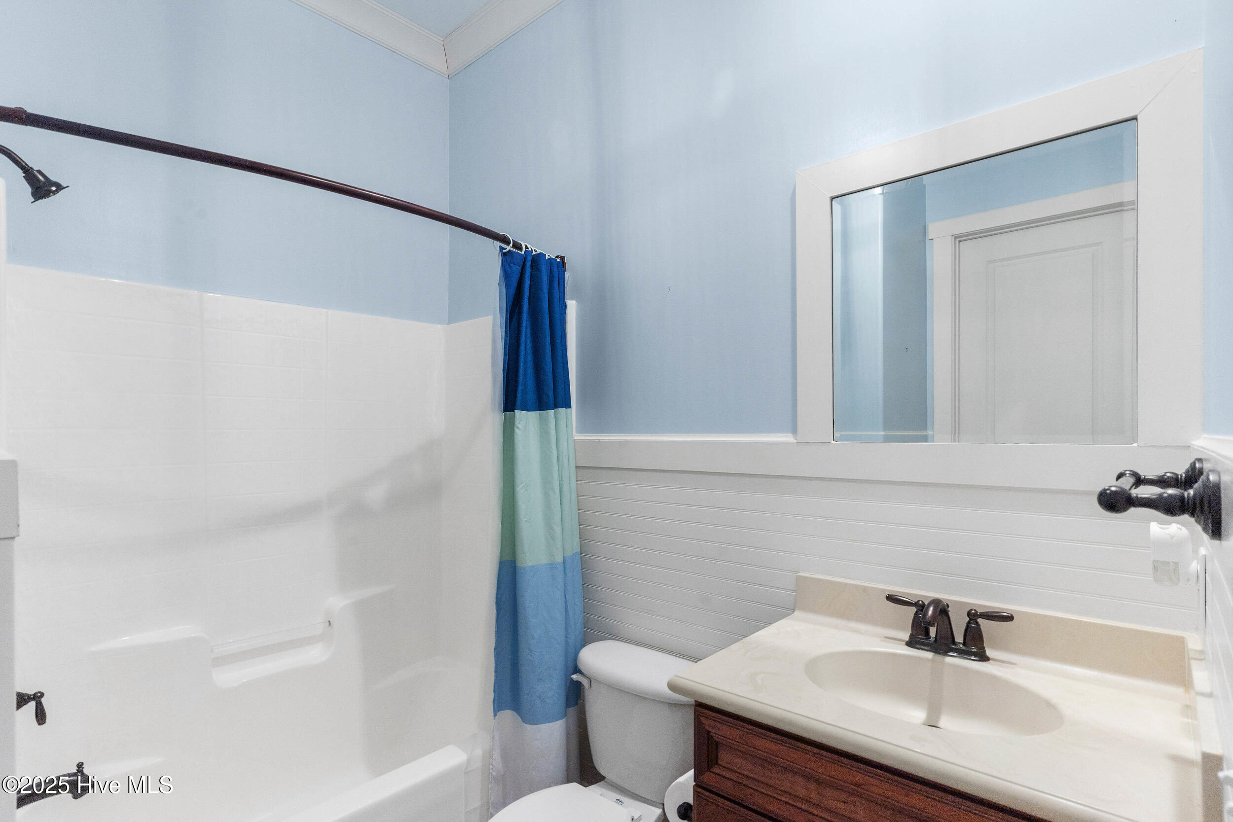 main property photo 50