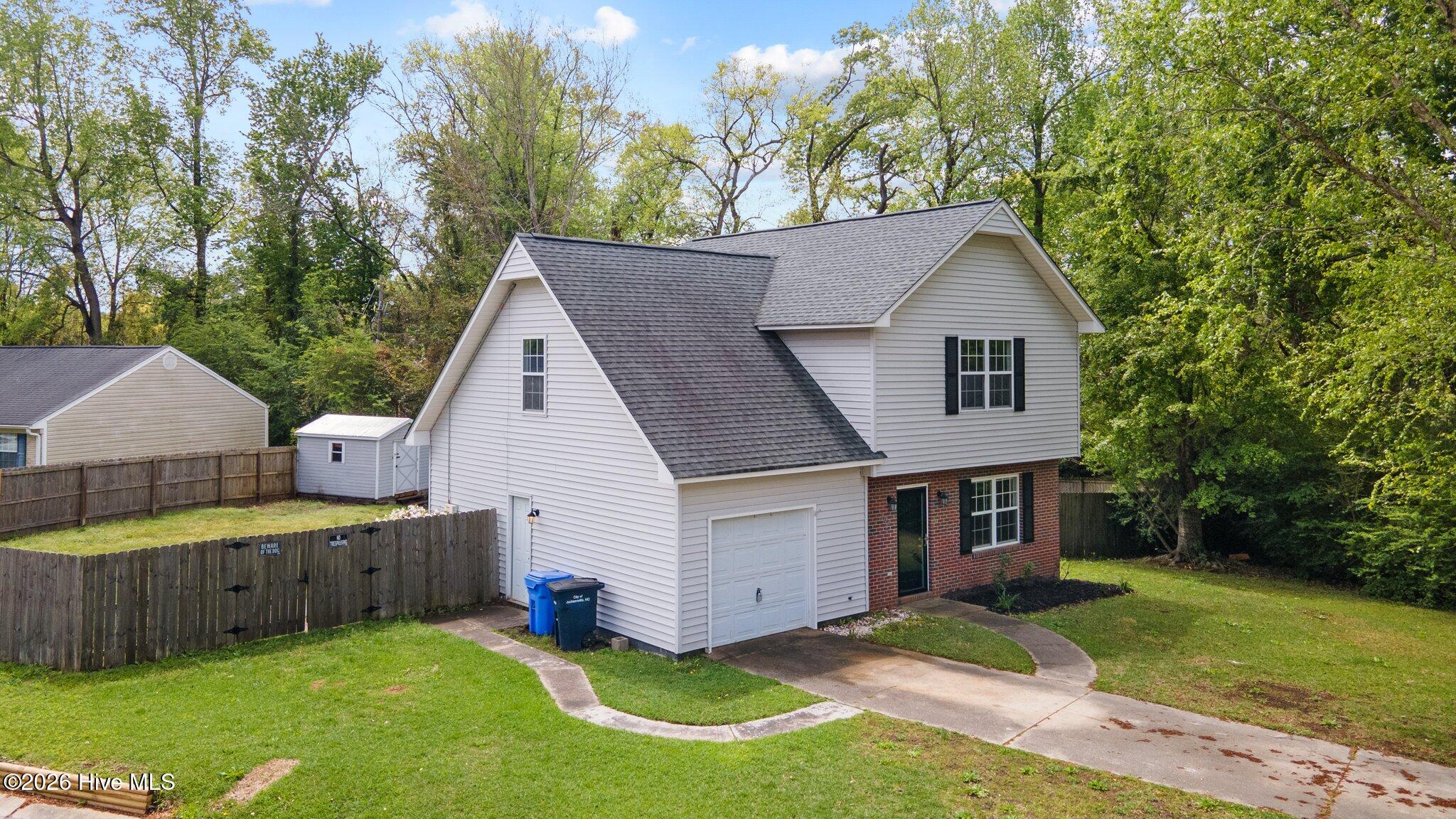 main property photo 36