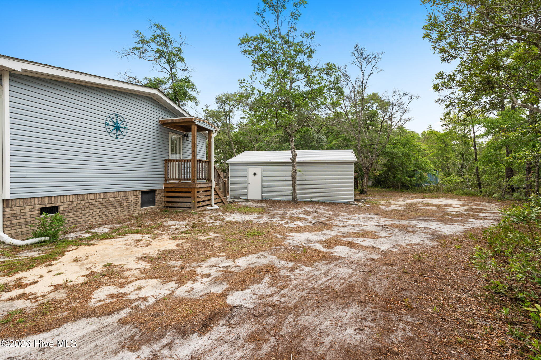 main property photo 26