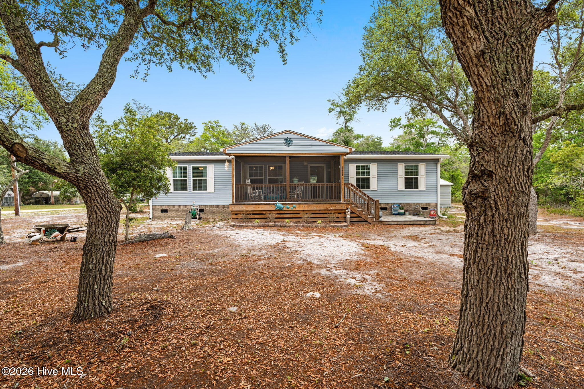 main property photo 30