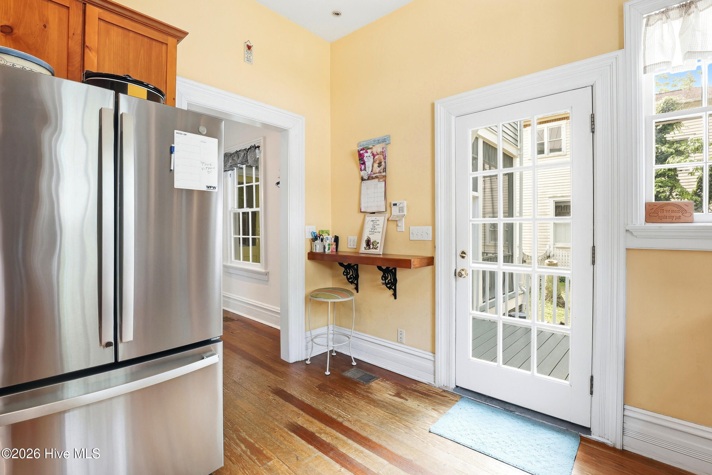 main property photo 17