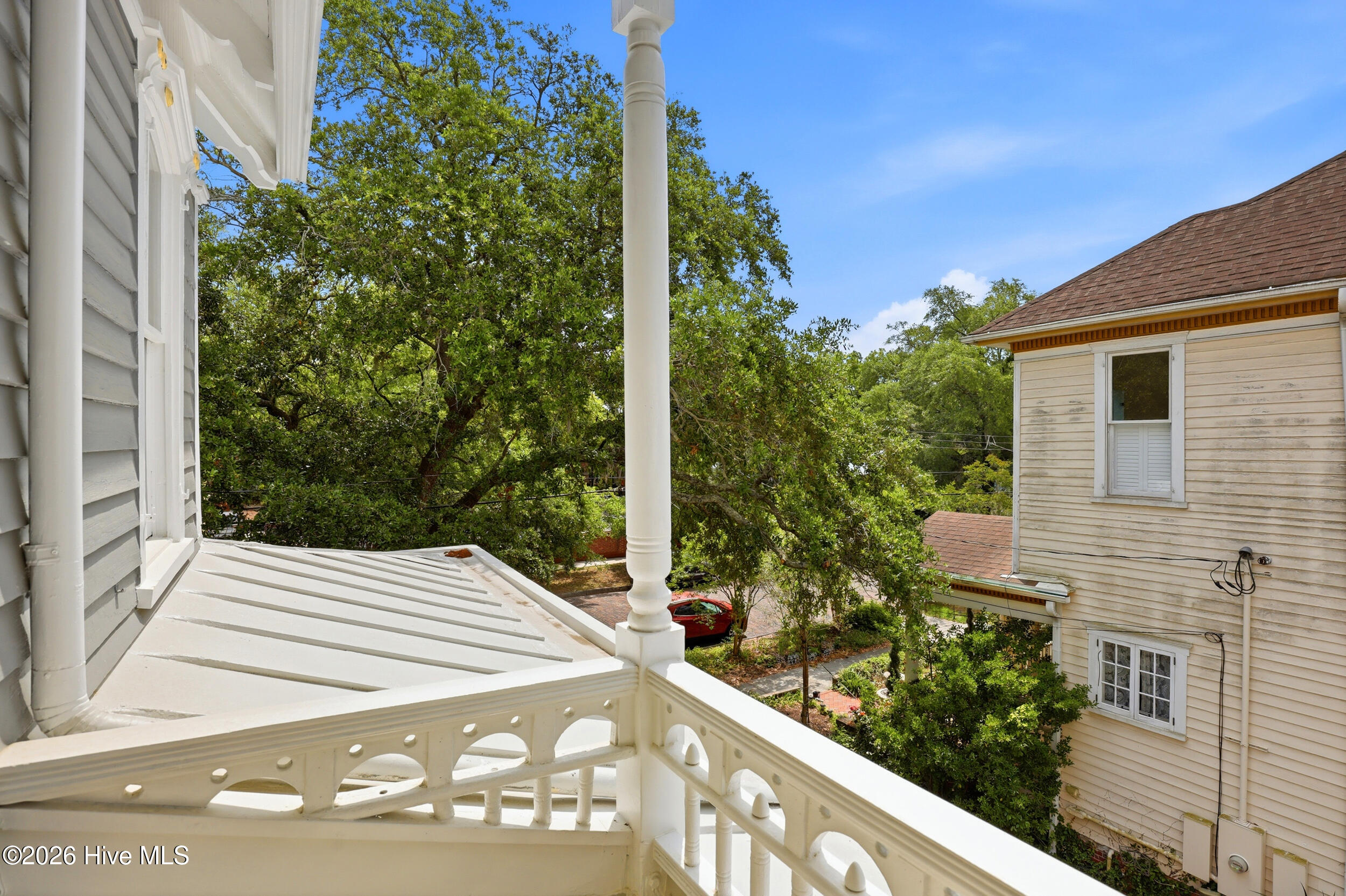 main property photo 60