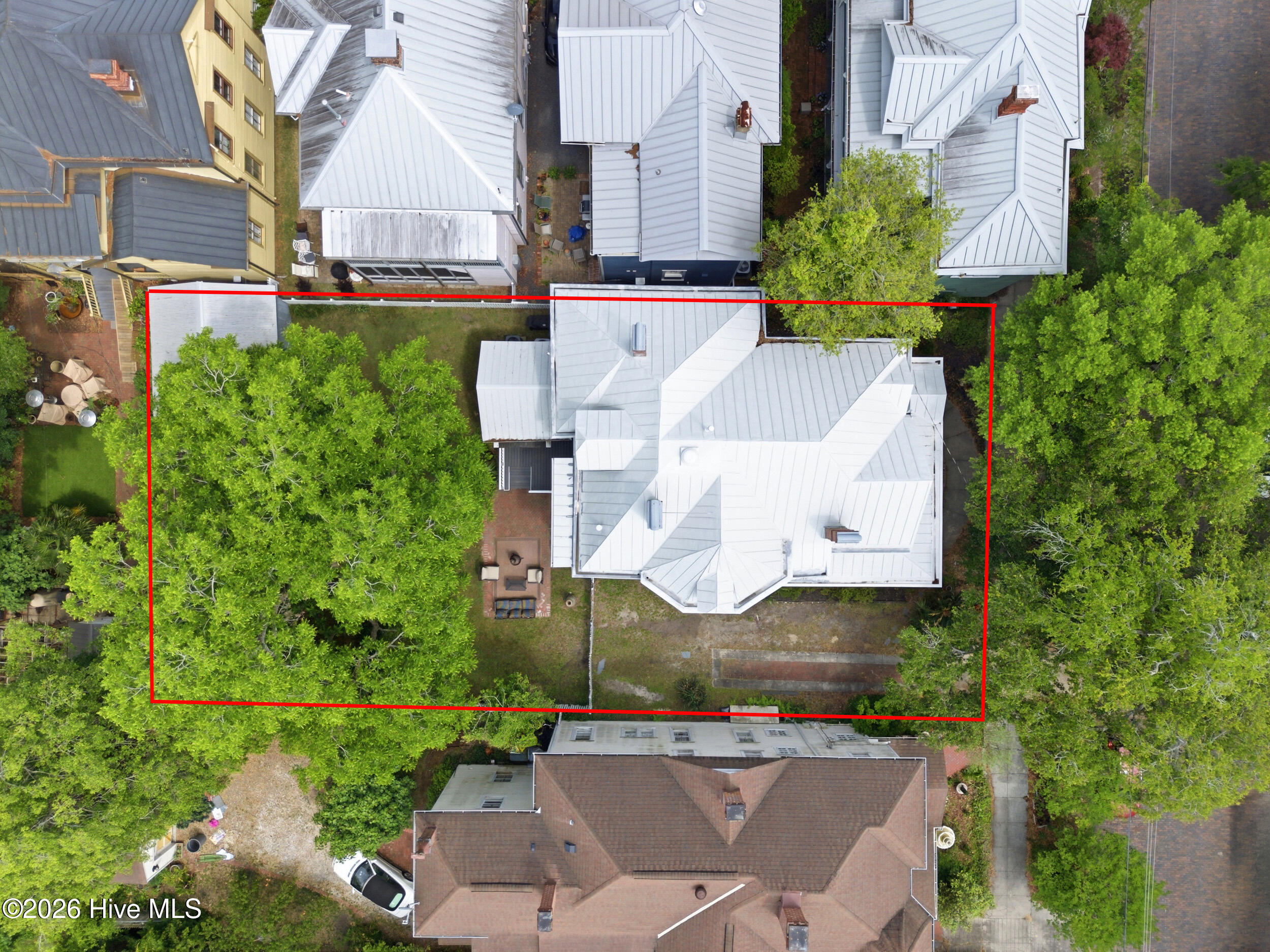 main property photo 75