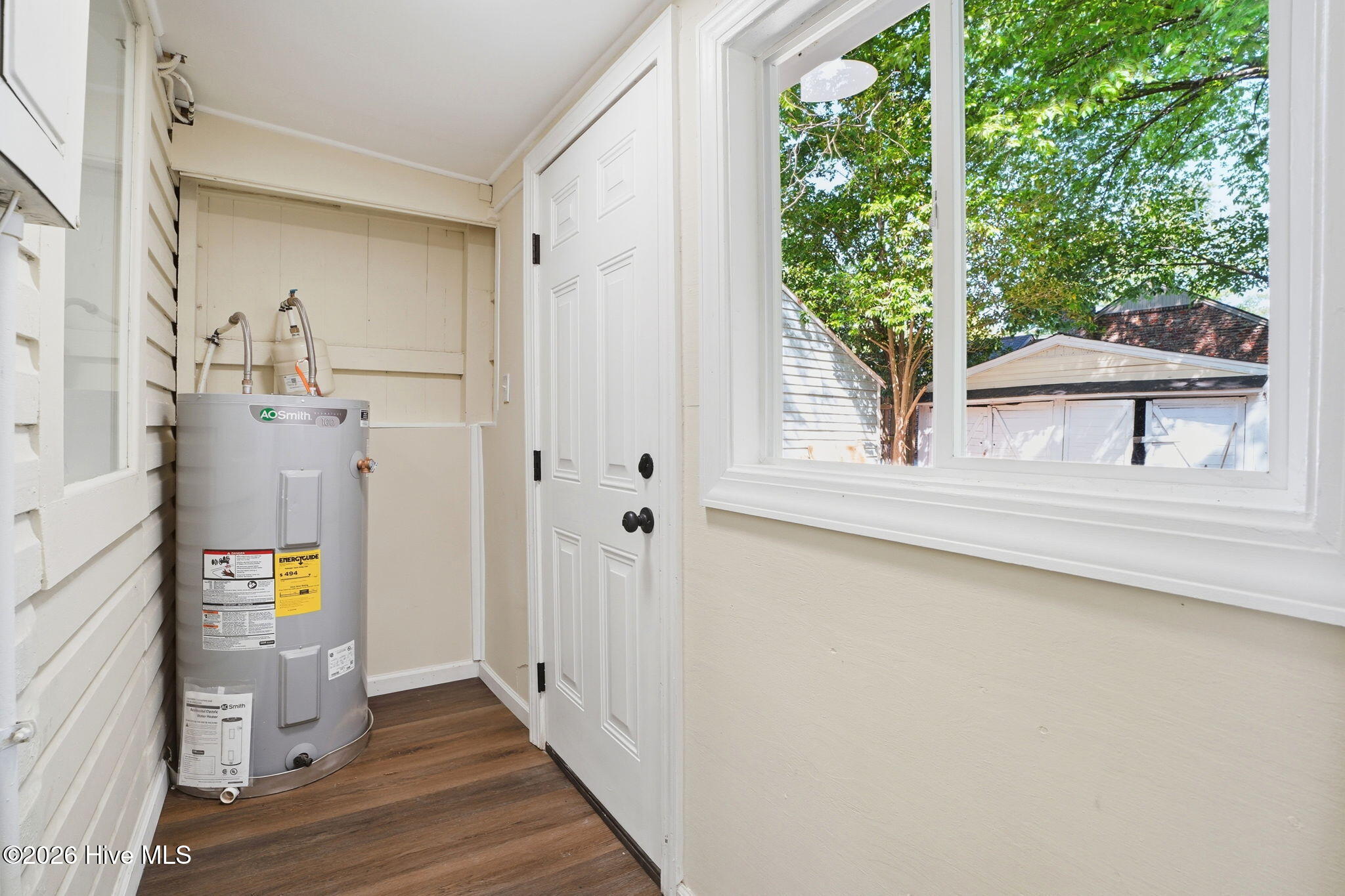 main property photo 24