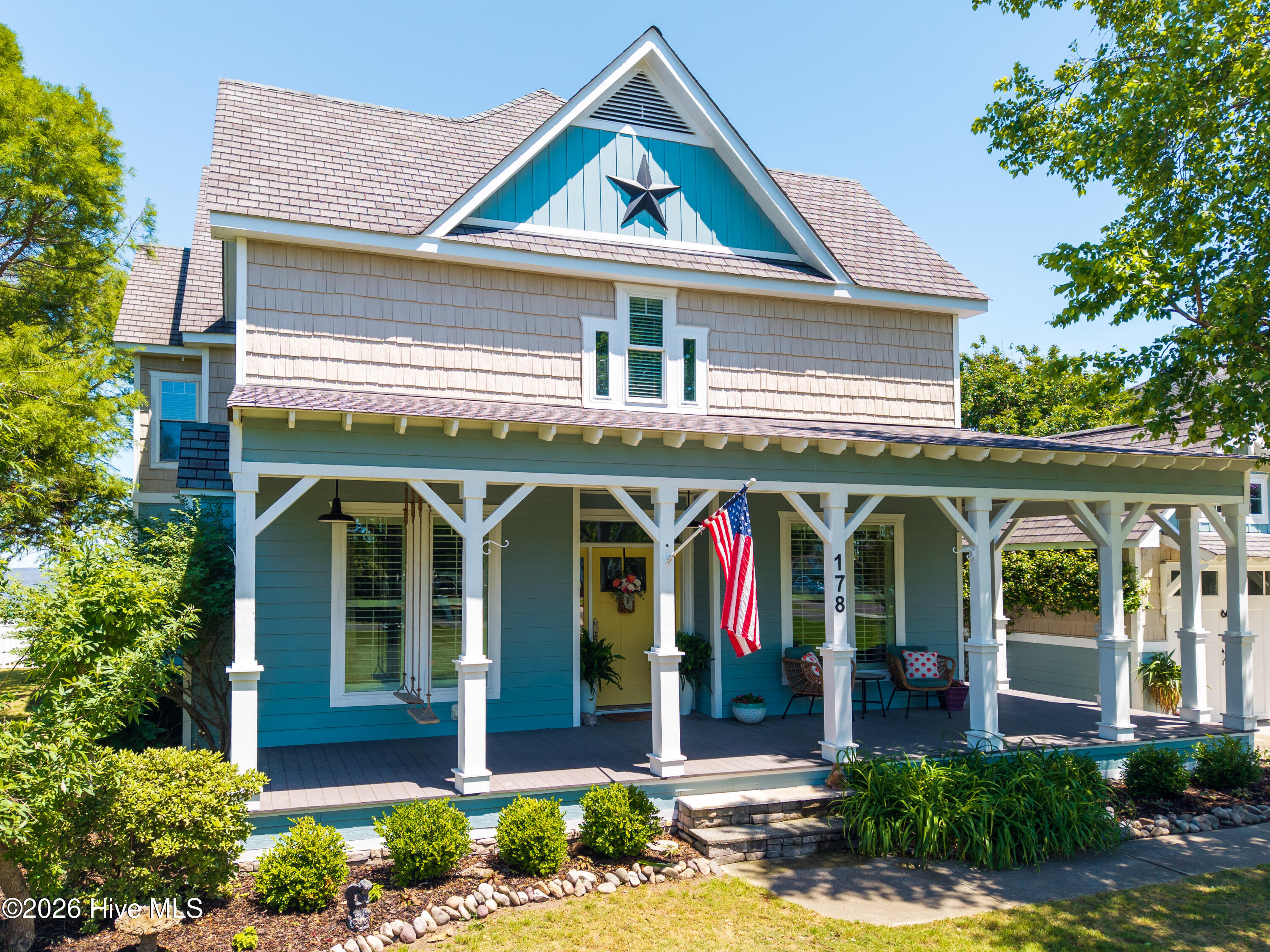 main property photo 40