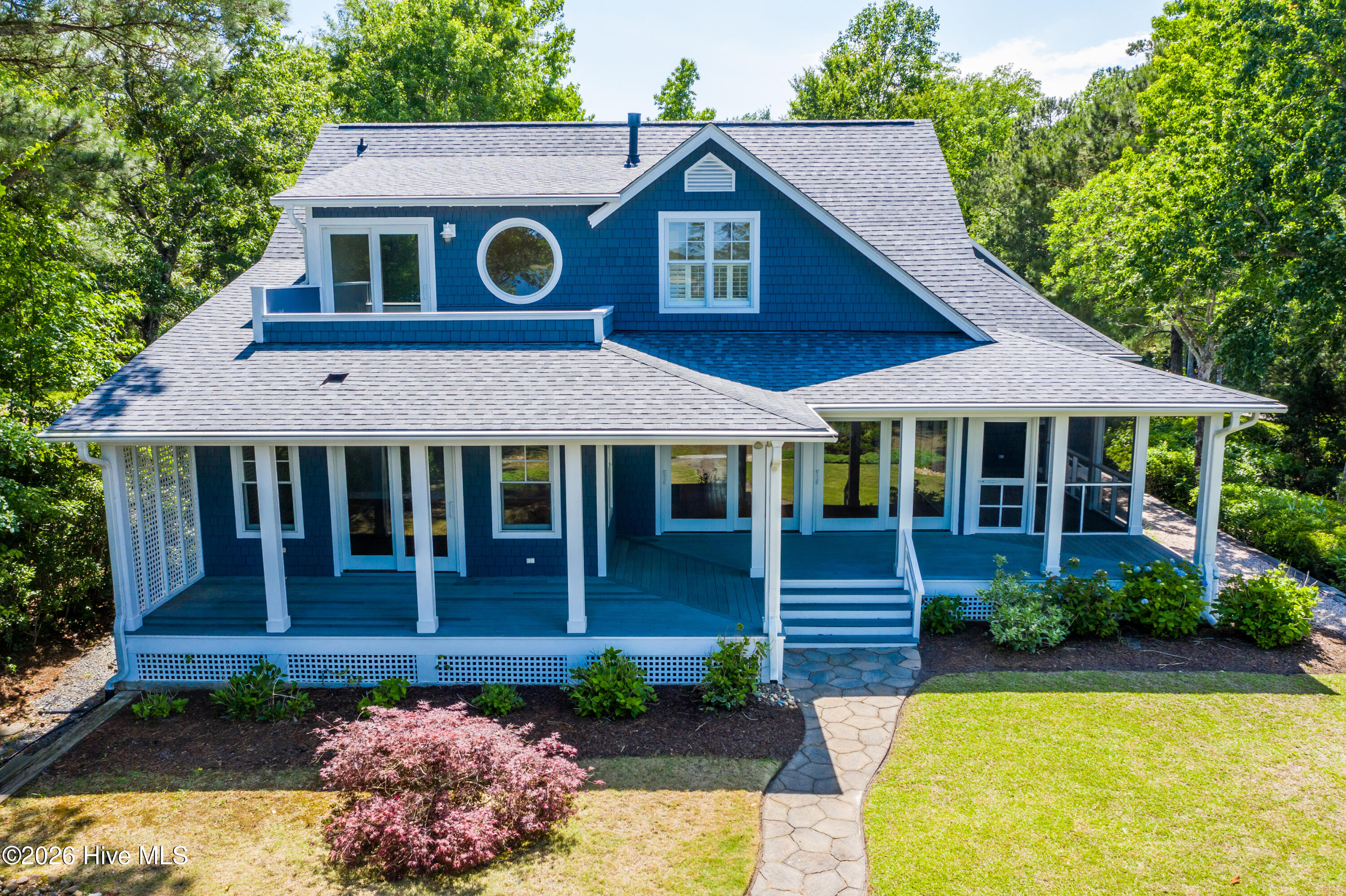 main property photo 45