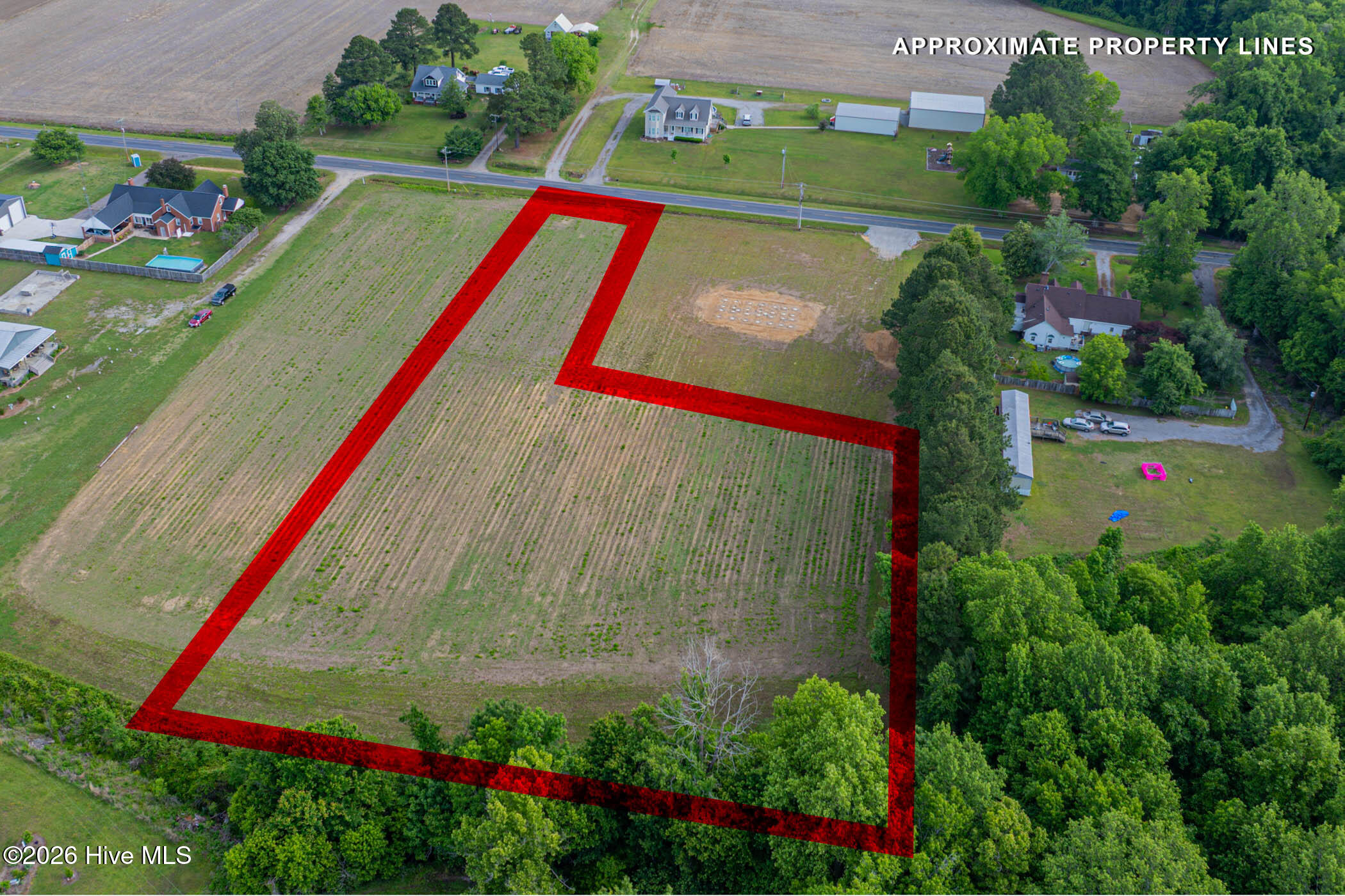 main property photo 3