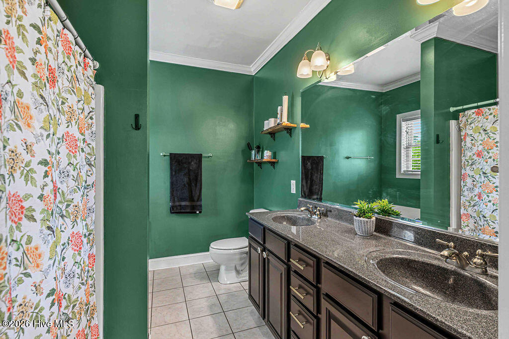 main property photo 39