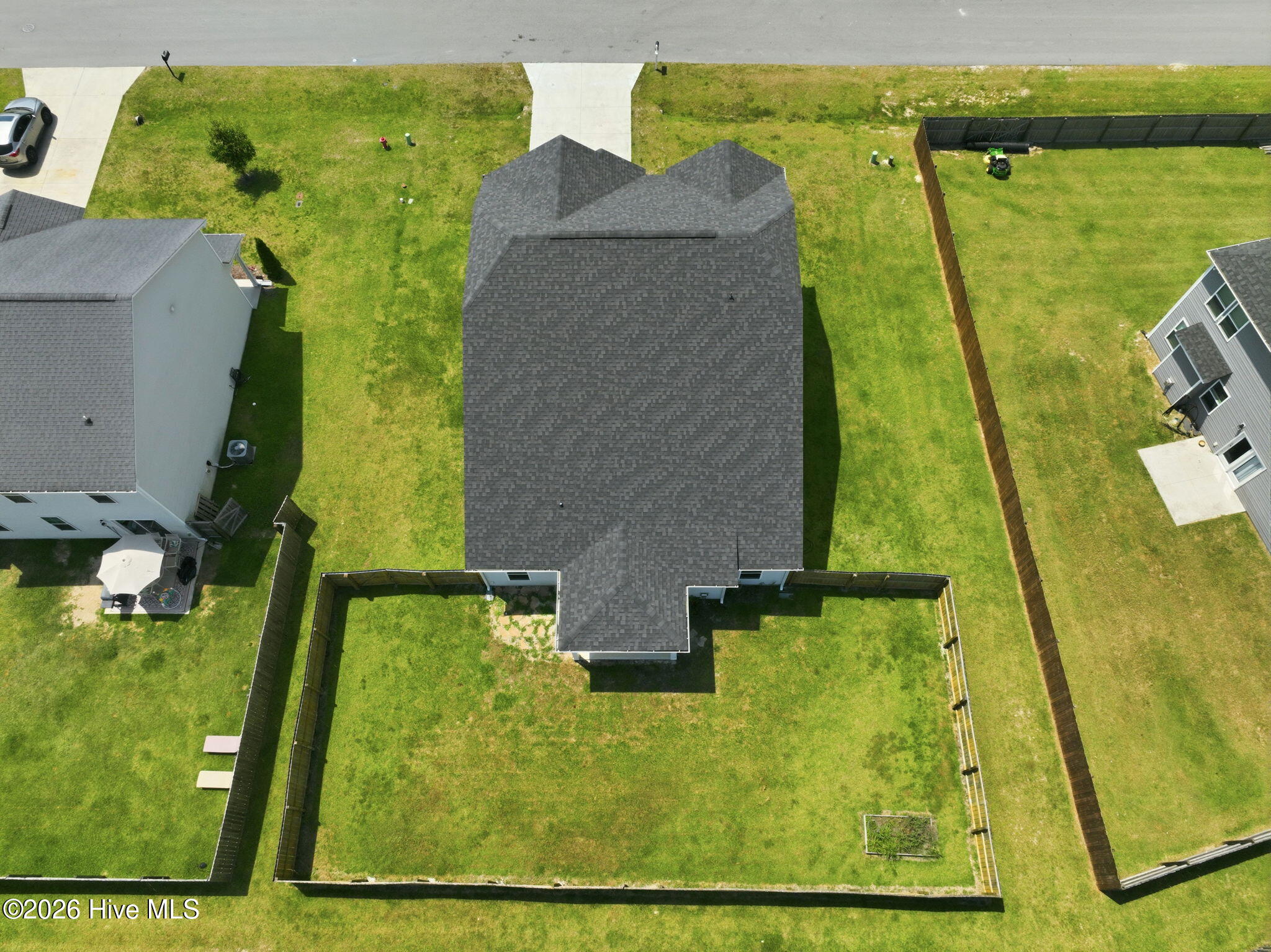 main property photo 47