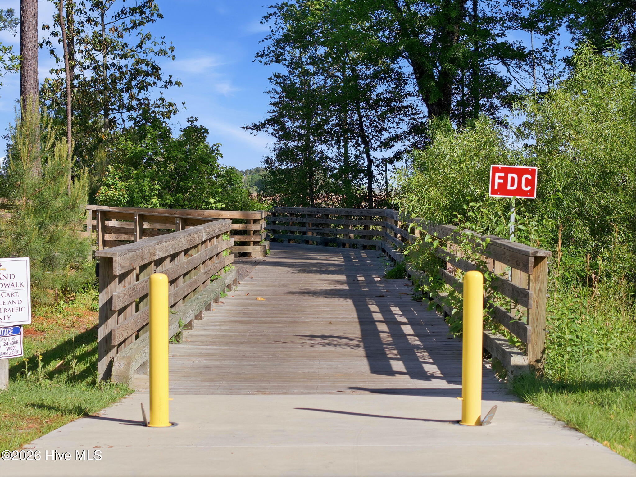 main property photo 17