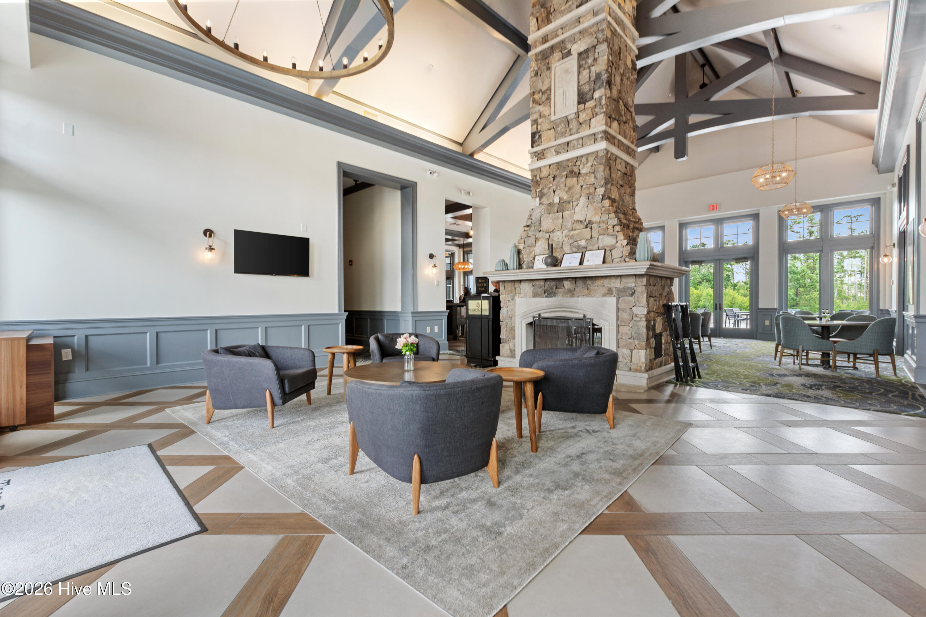 main property photo 65