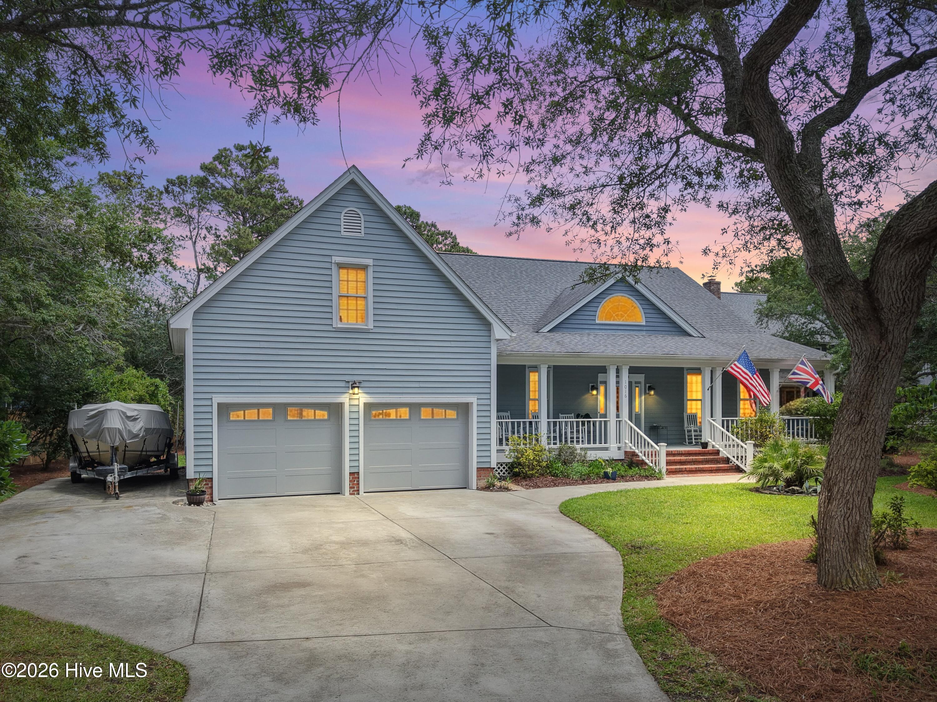 main property photo 7