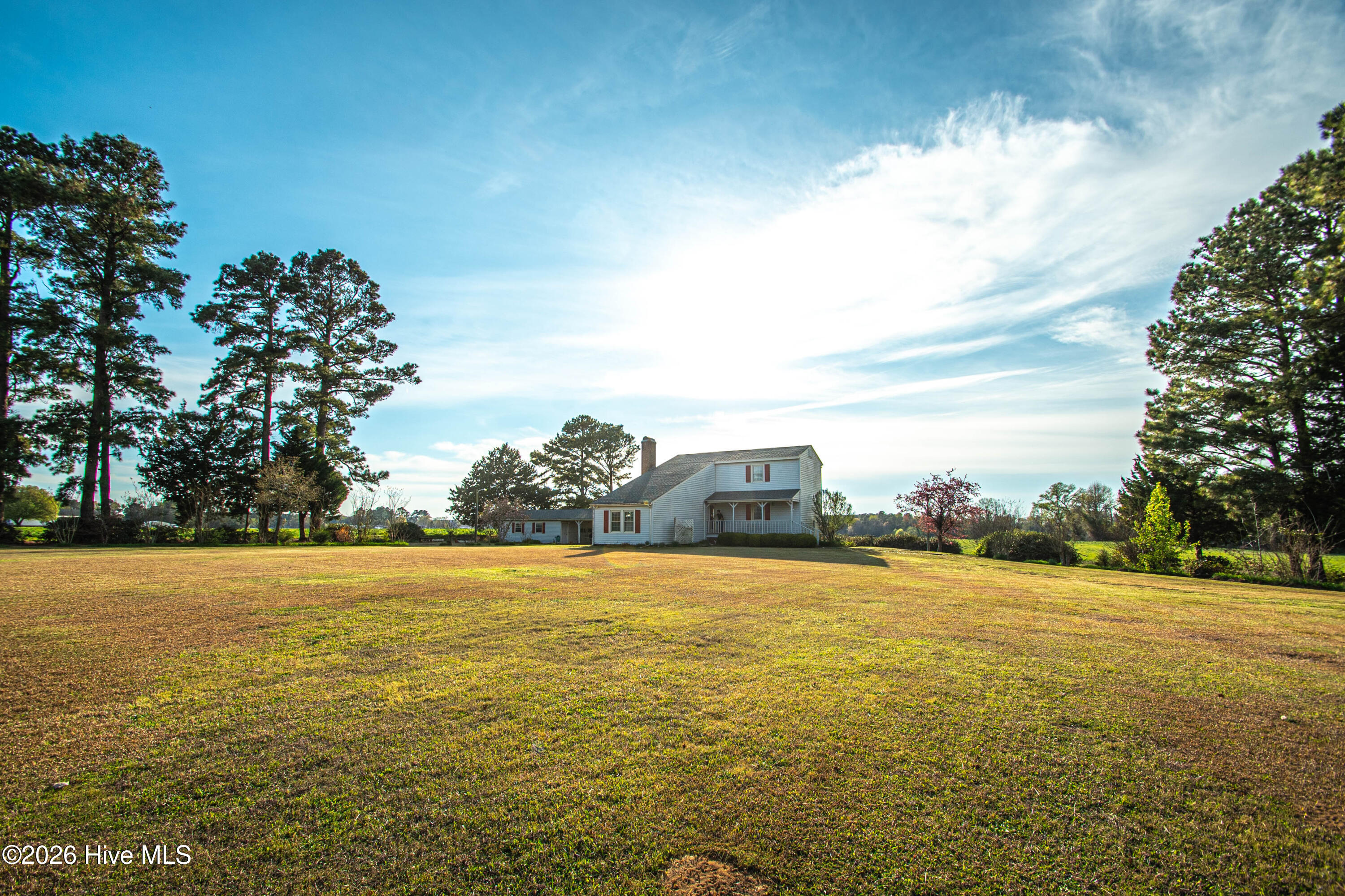 main property photo 13