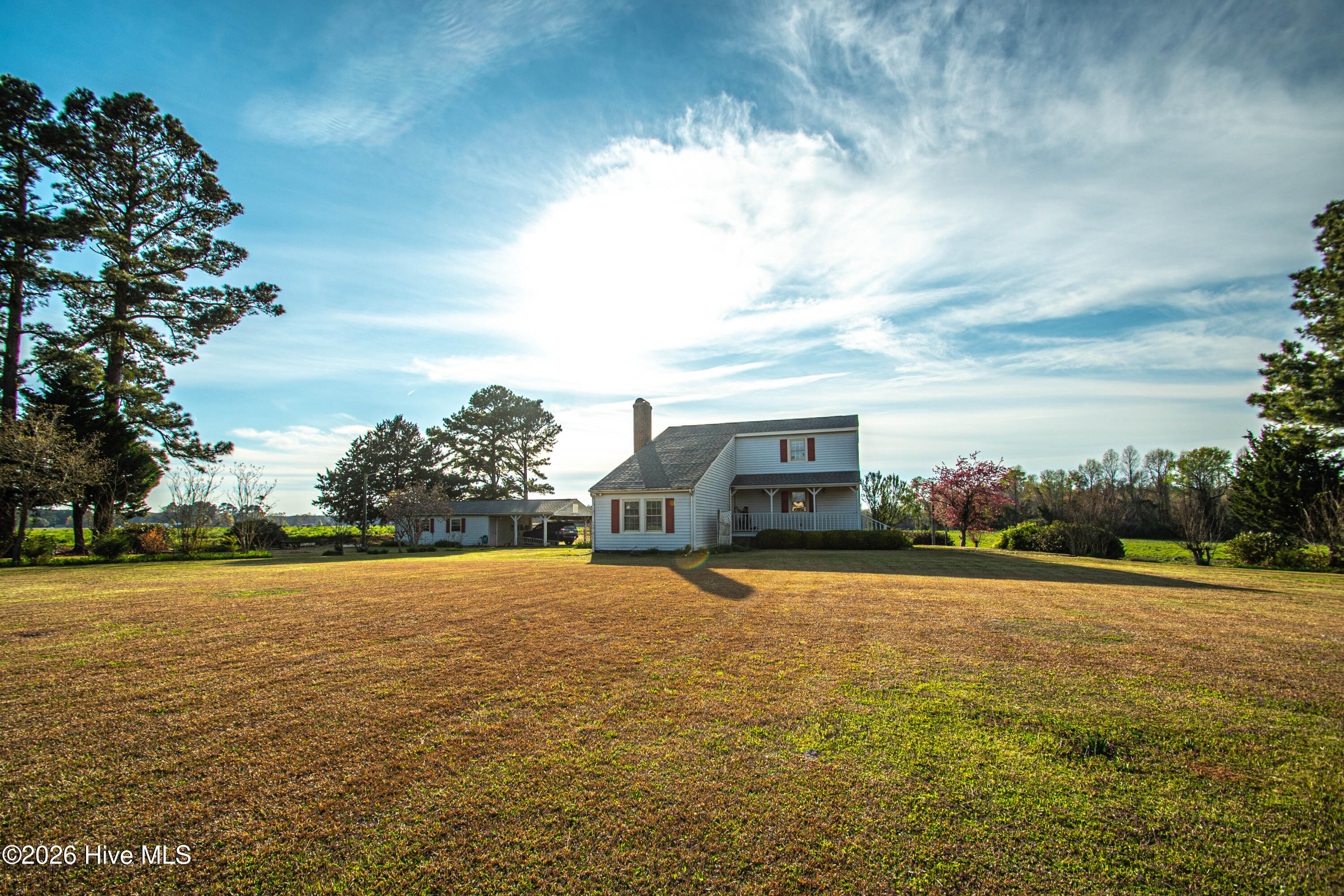 main property photo 19