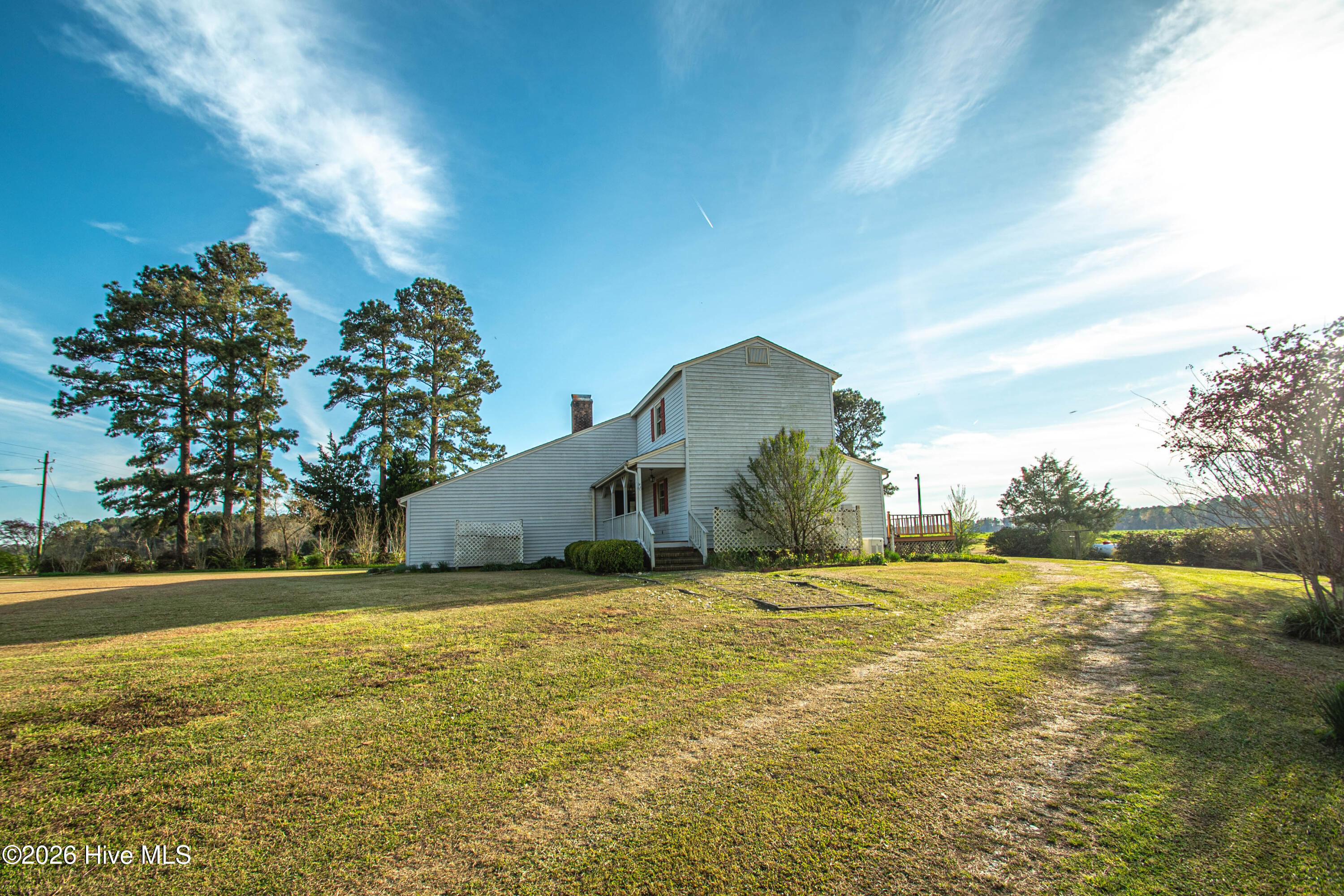 main property photo 22
