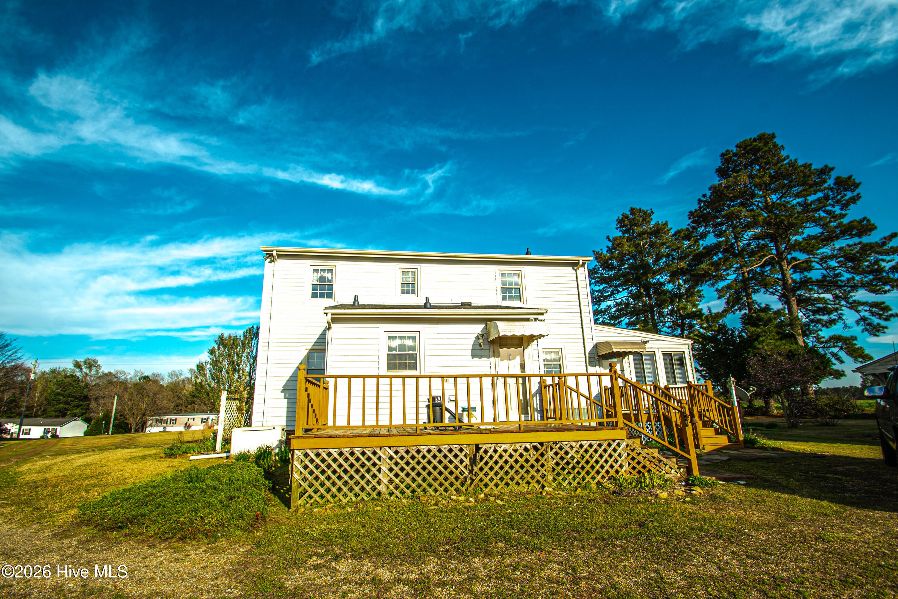 main property photo 26
