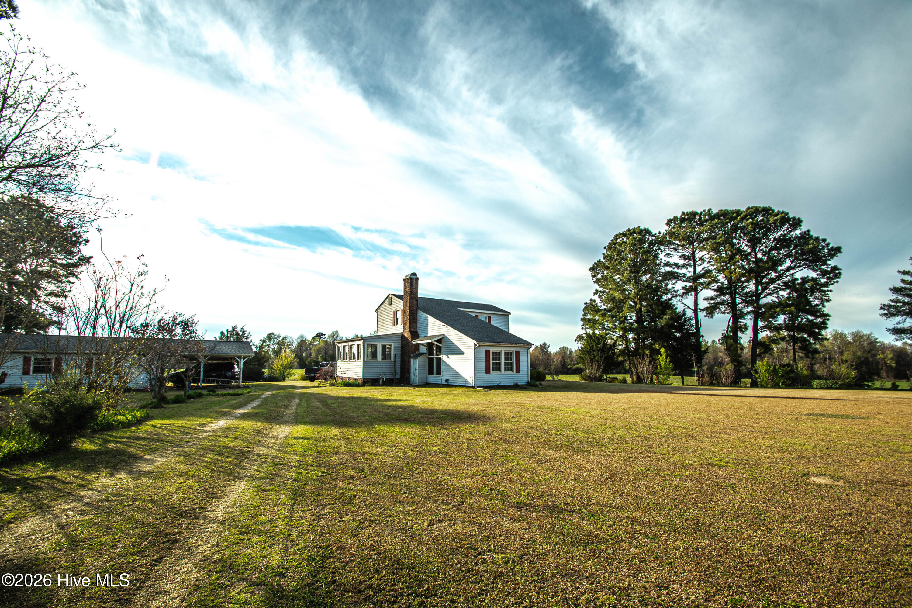 main property photo 33
