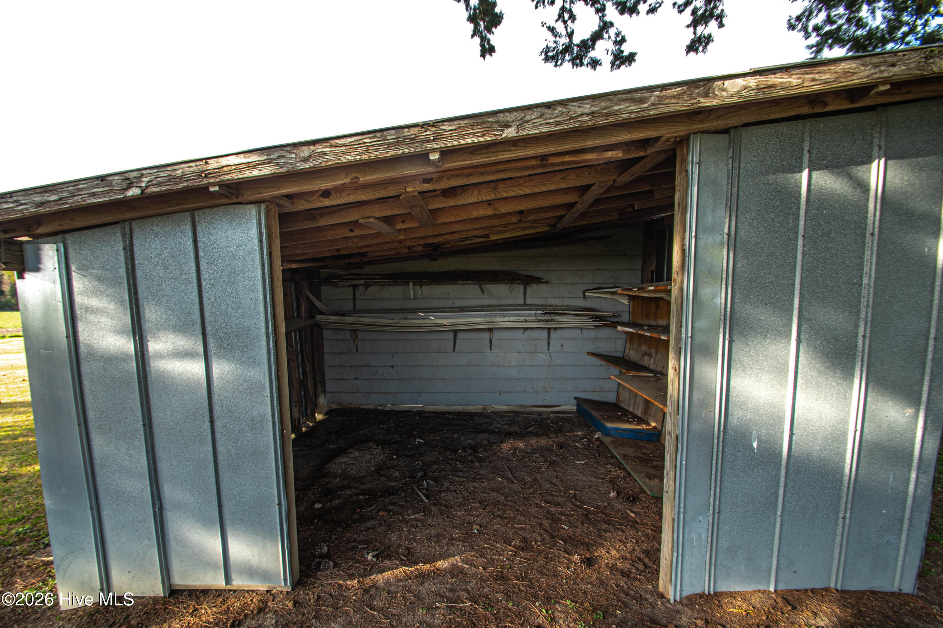 main property photo 46