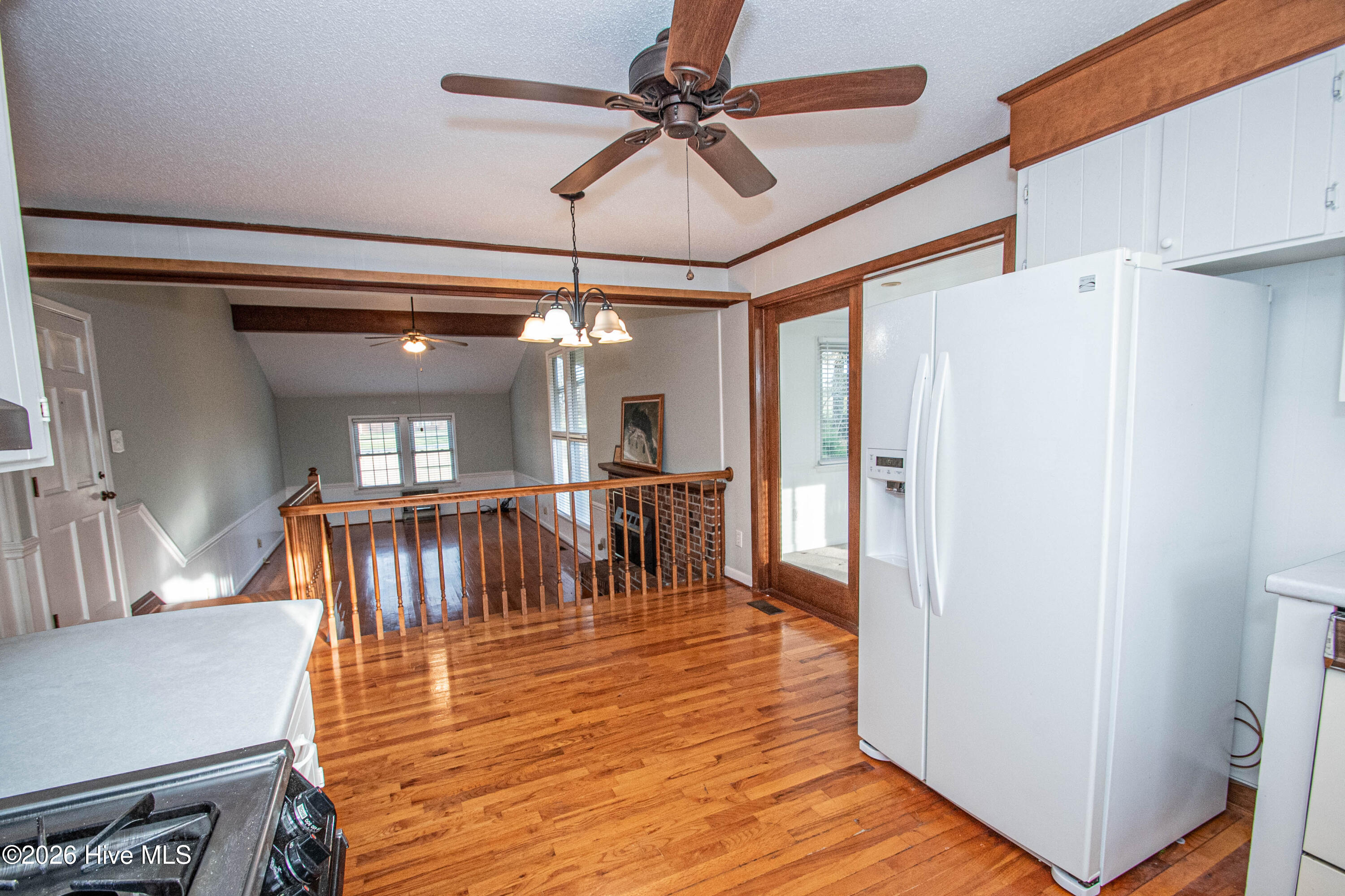 main property photo 94