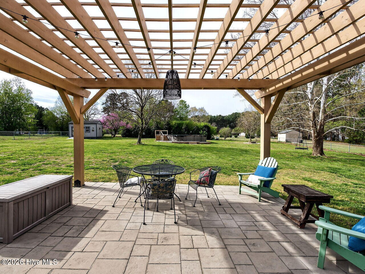 main property photo 13