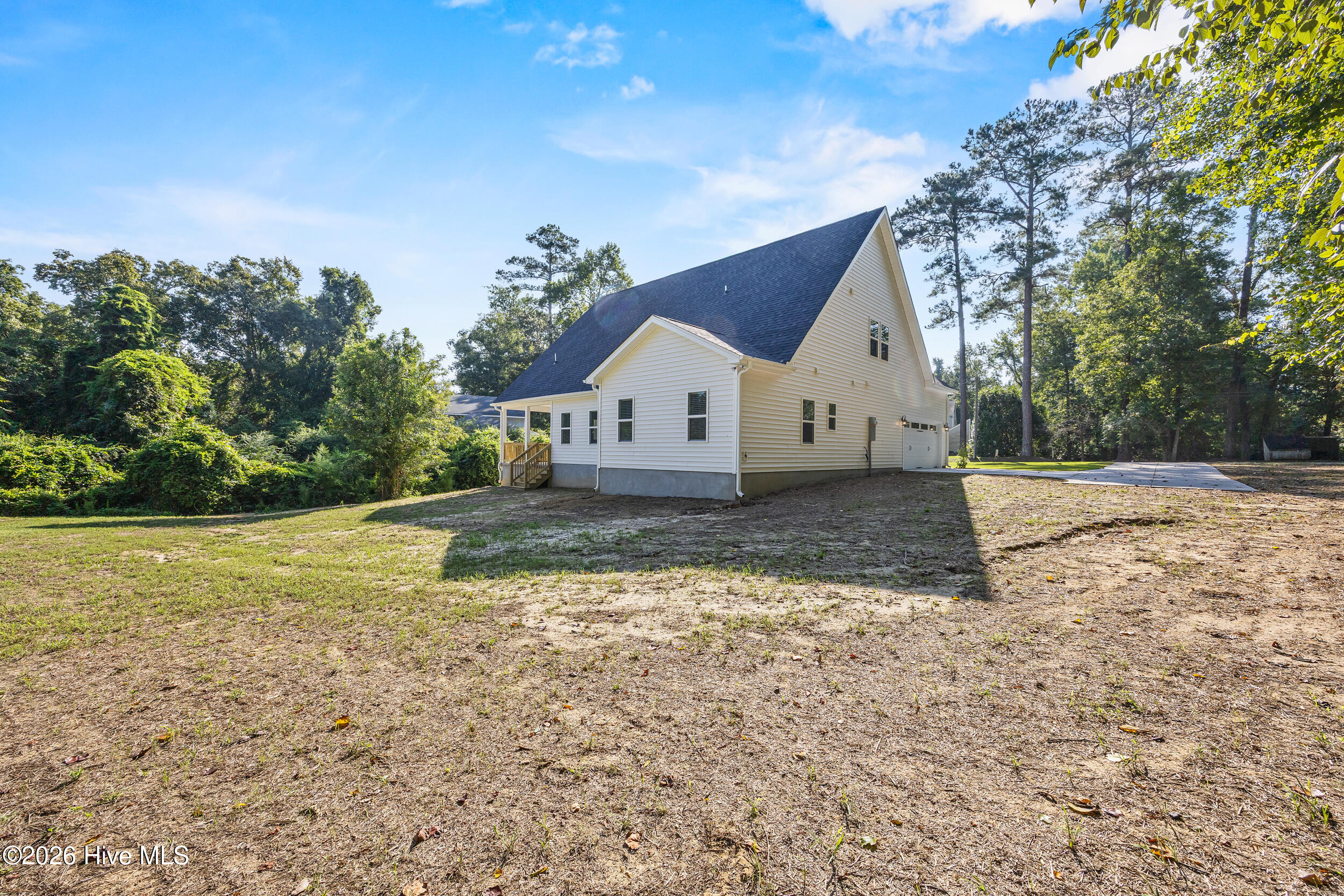 main property photo 50