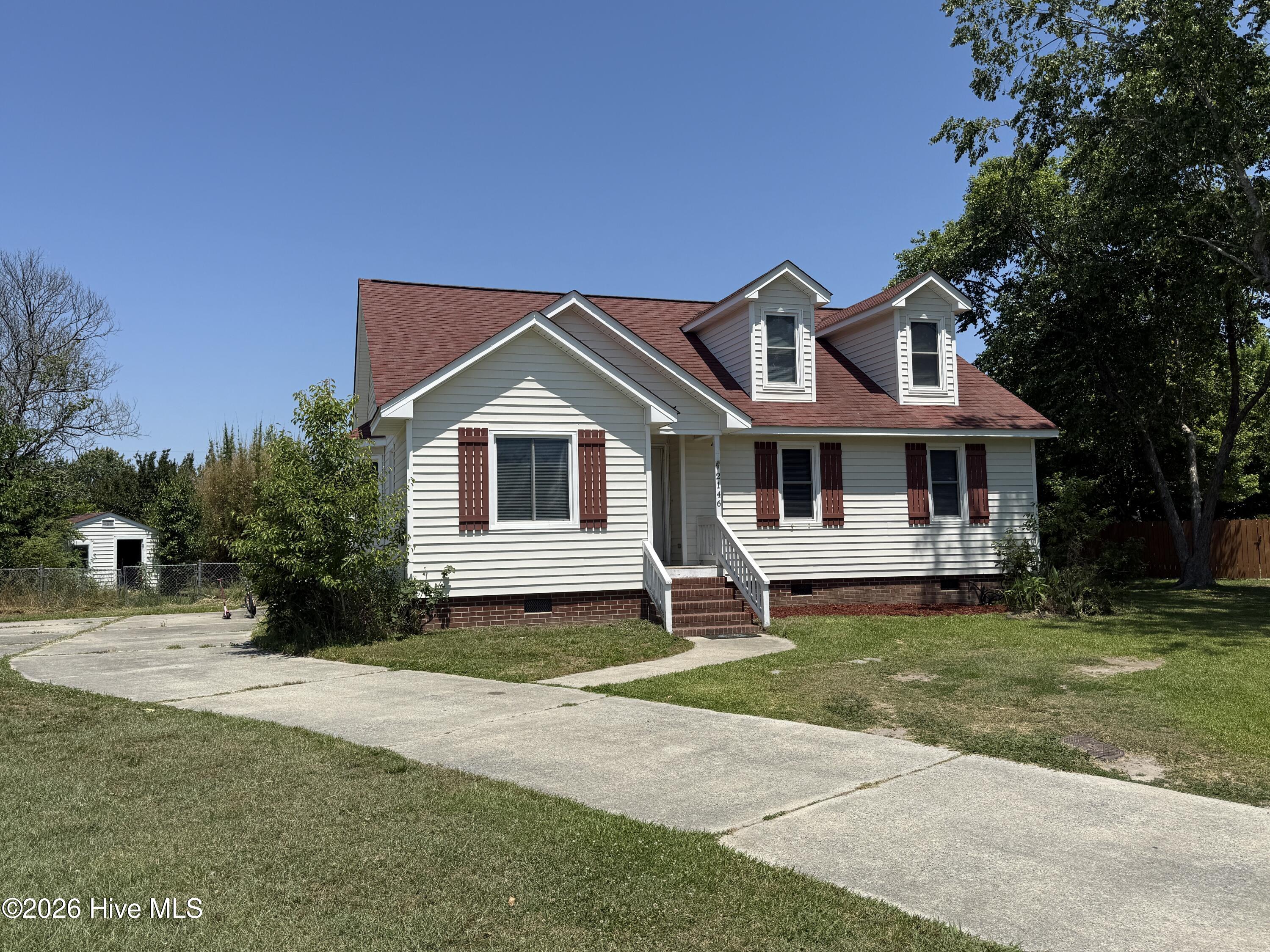 main property photo 2
