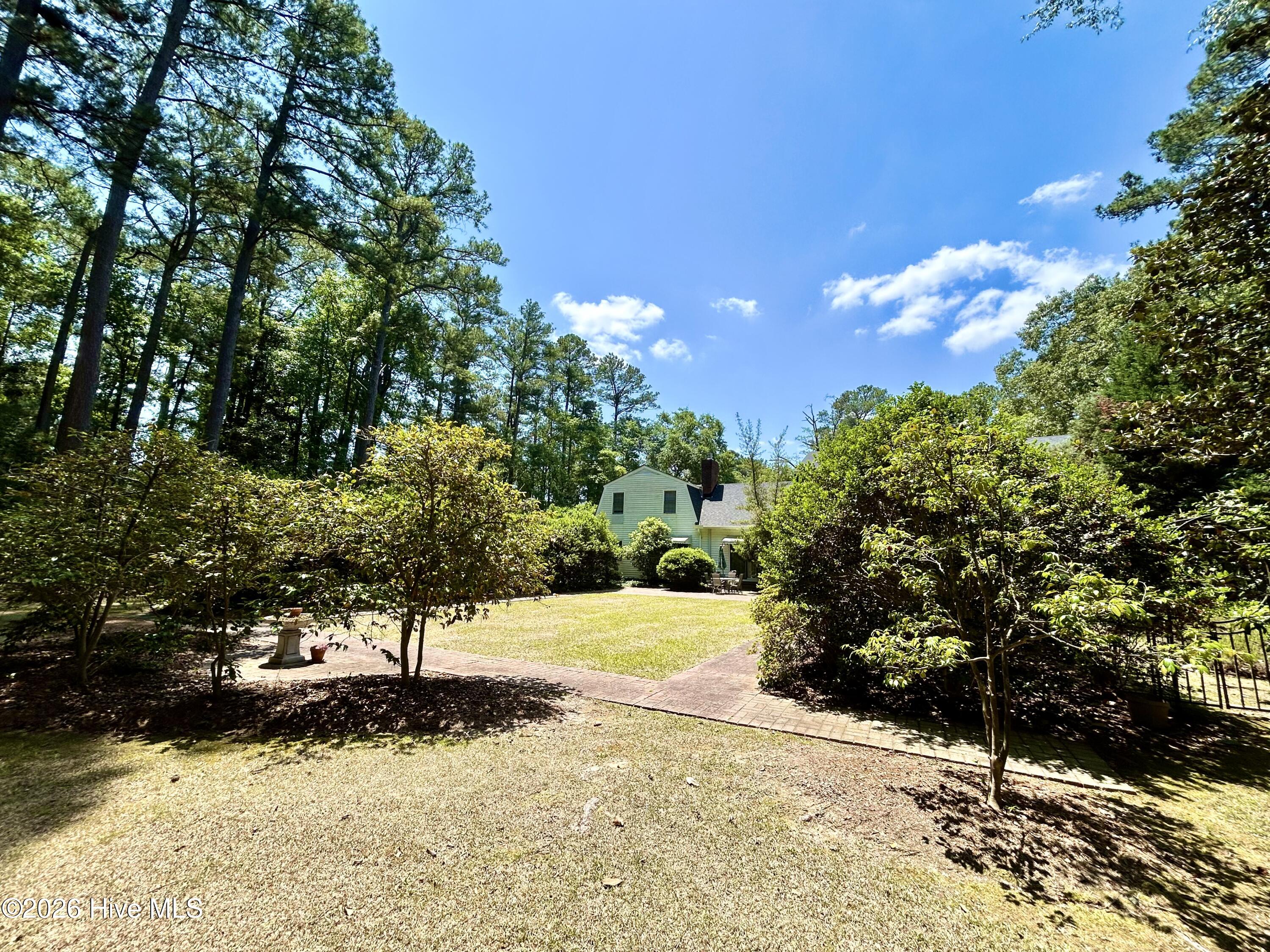 main property photo 74