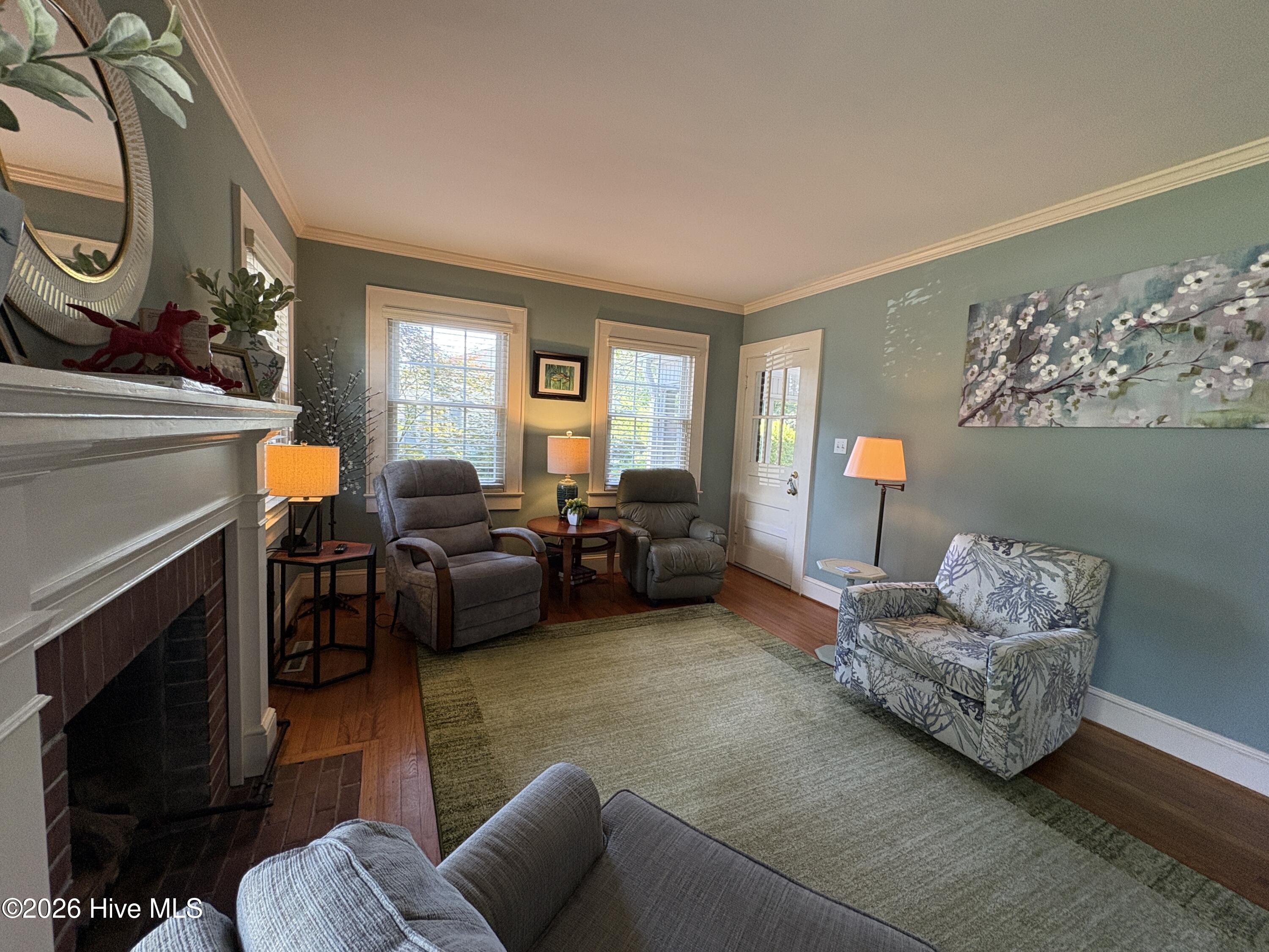 main property photo 2