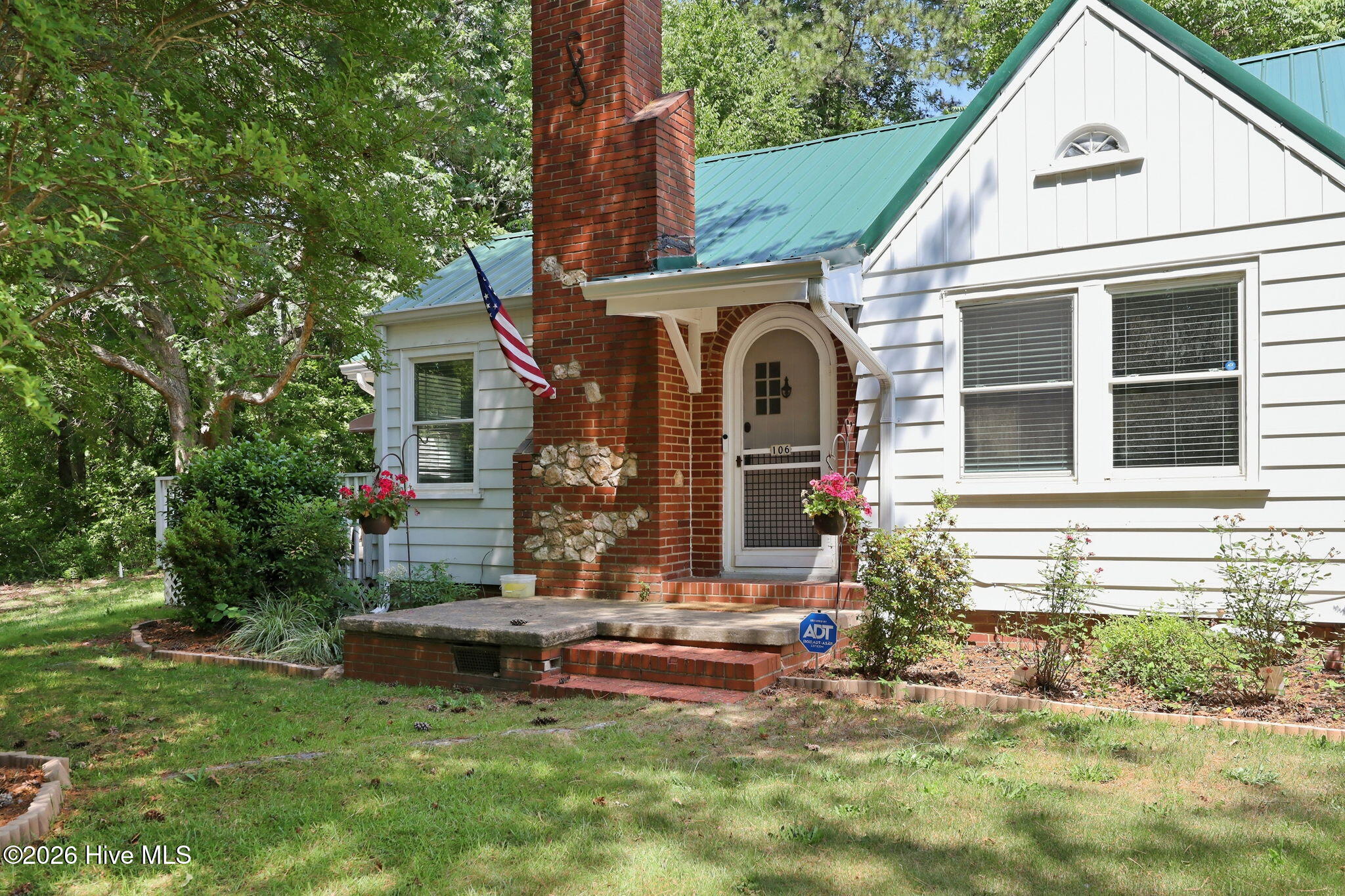 main property photo 47