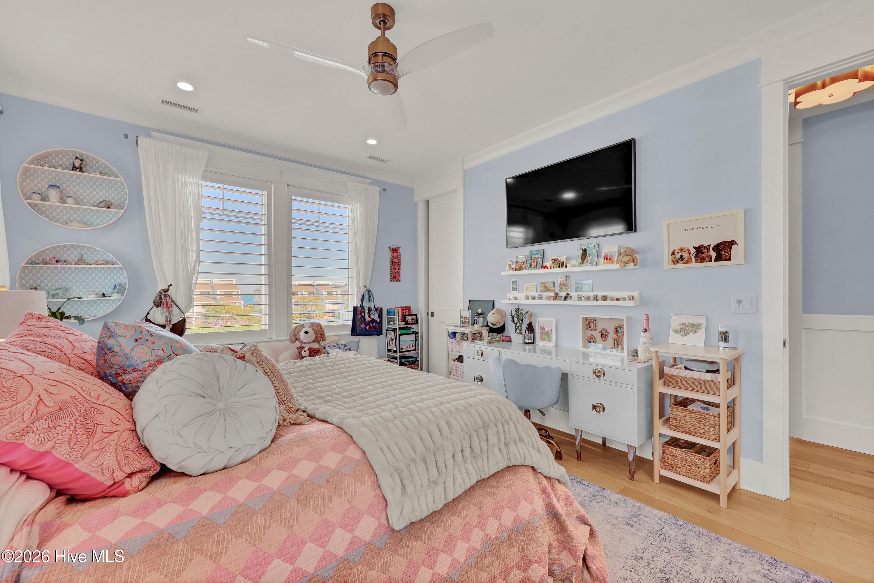 main property photo 53