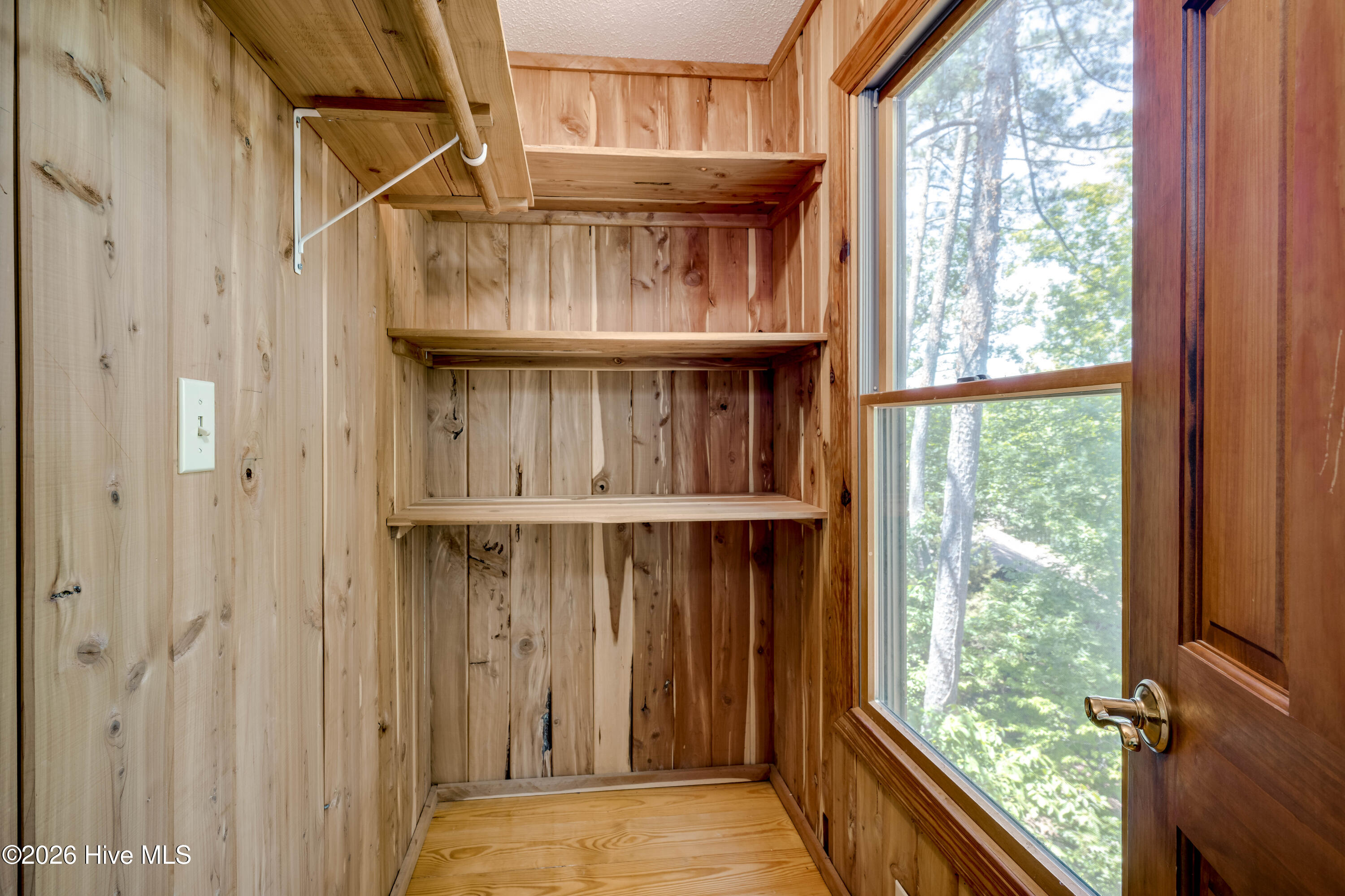 main property photo 51