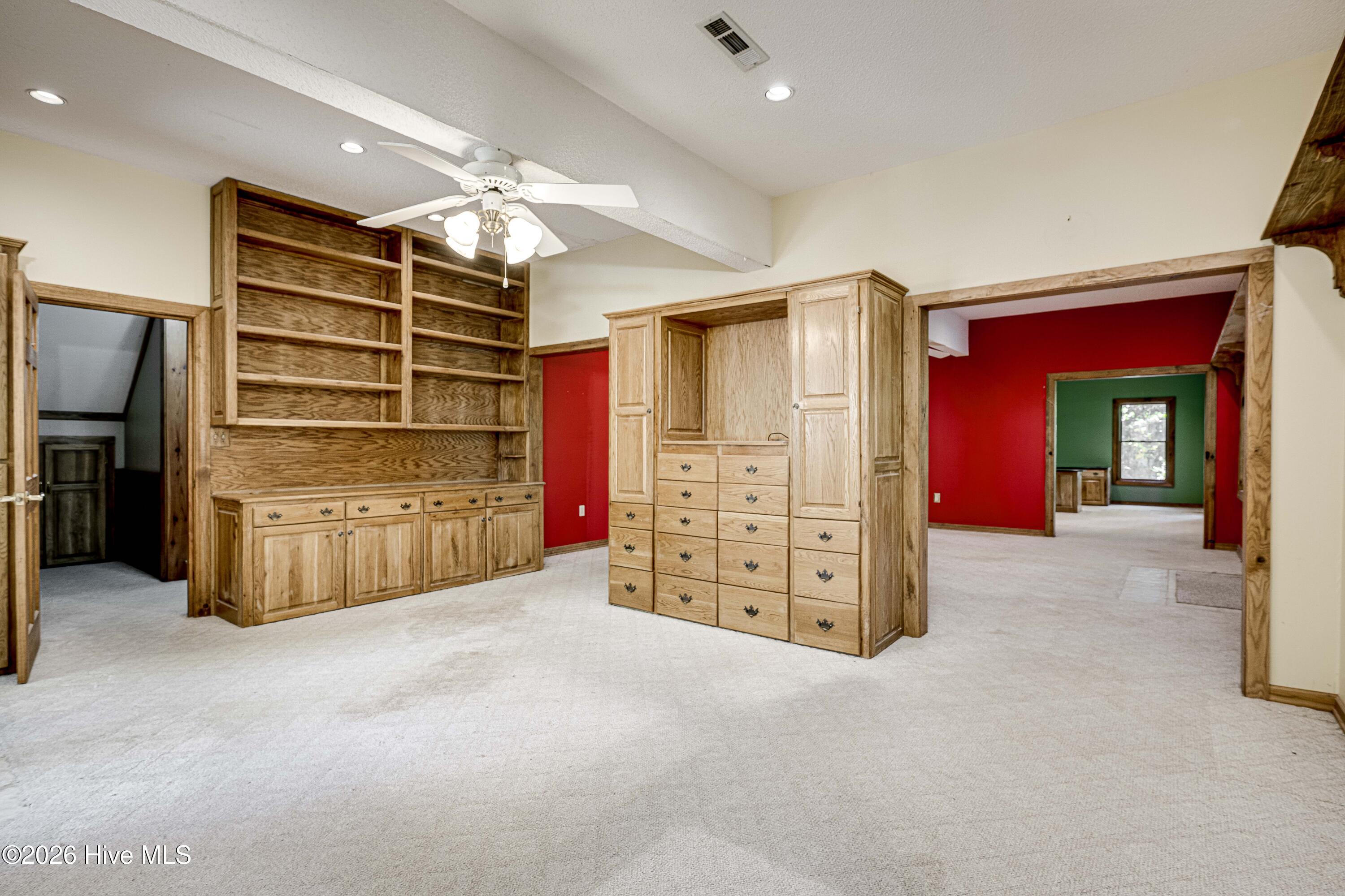 main property photo 59