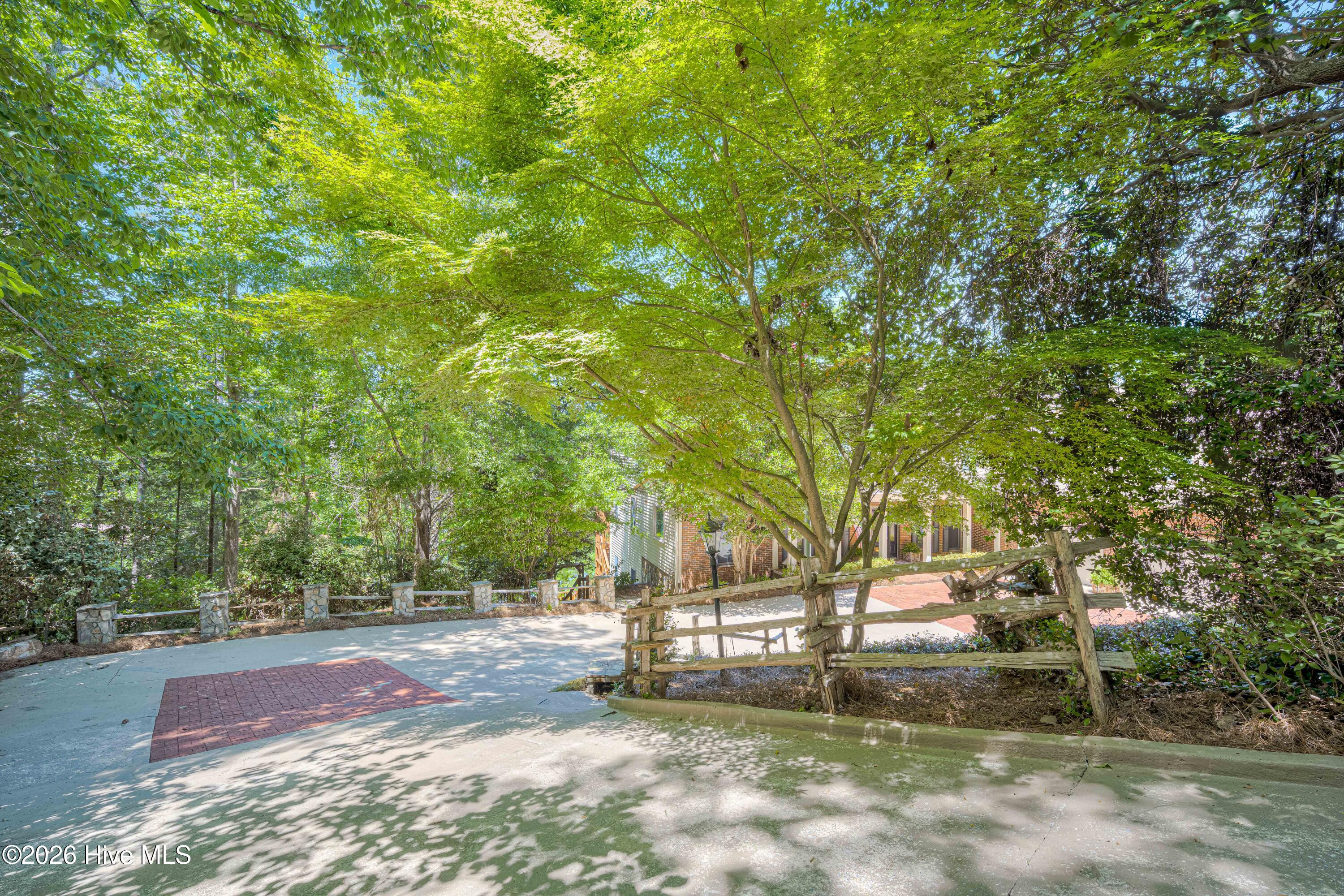 main property photo 95