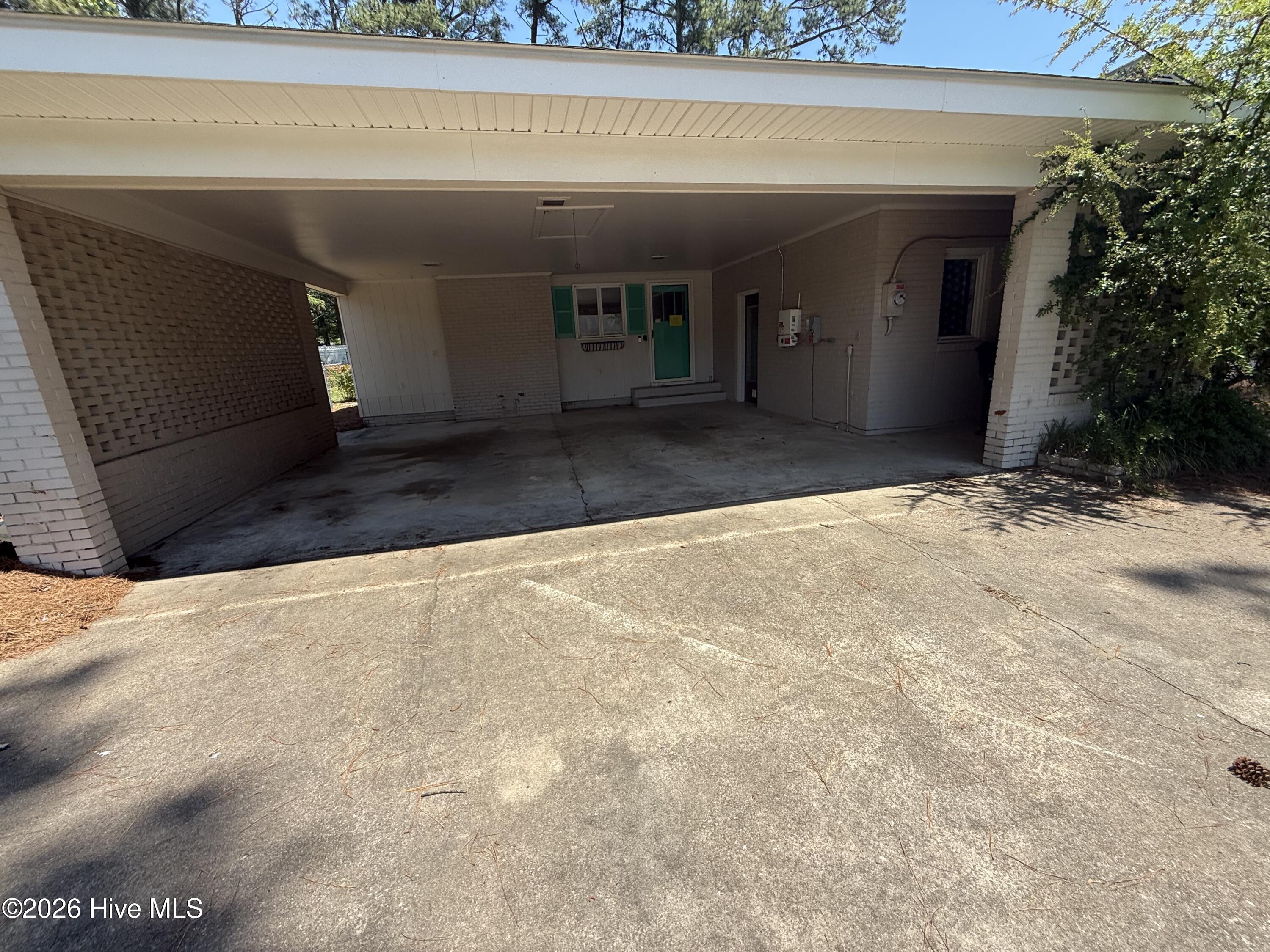 main property photo 7