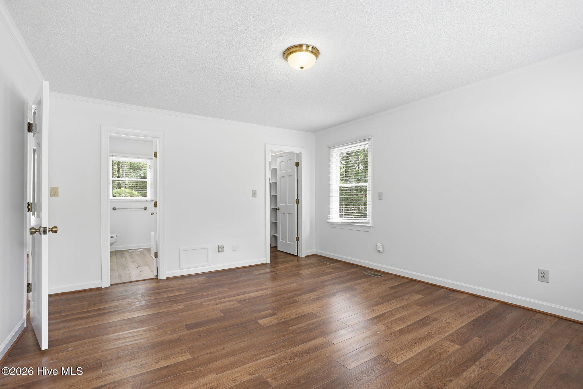 property viewer photo 14