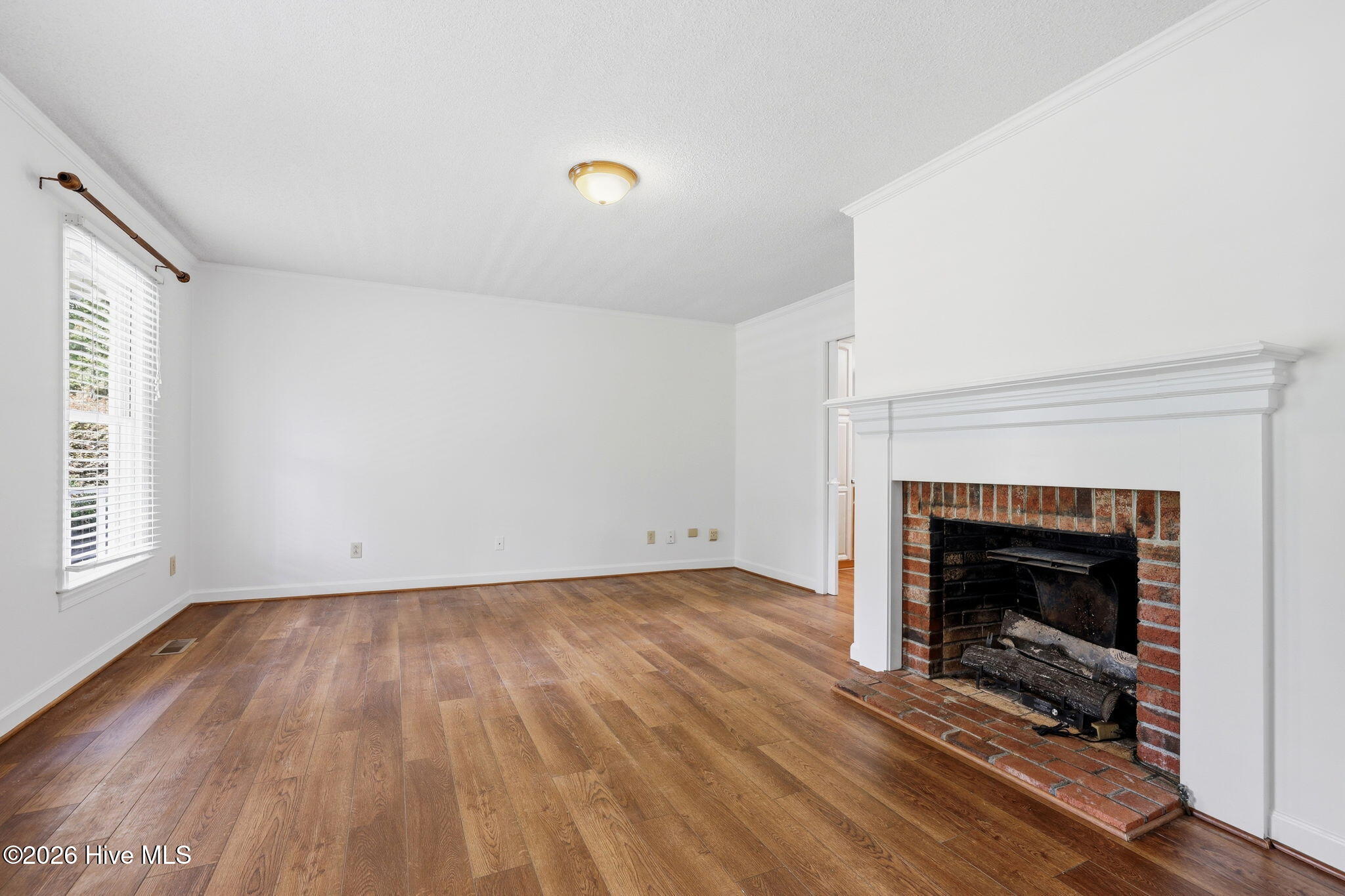 property viewer photo 19