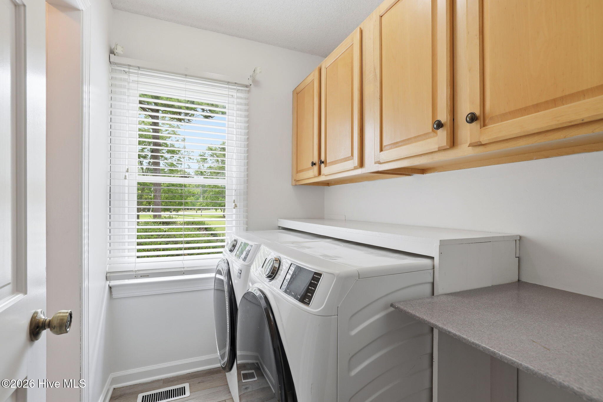 property viewer photo 34