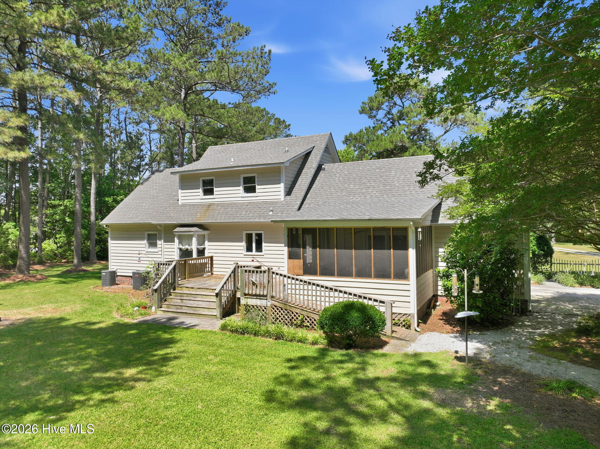 property viewer photo 36